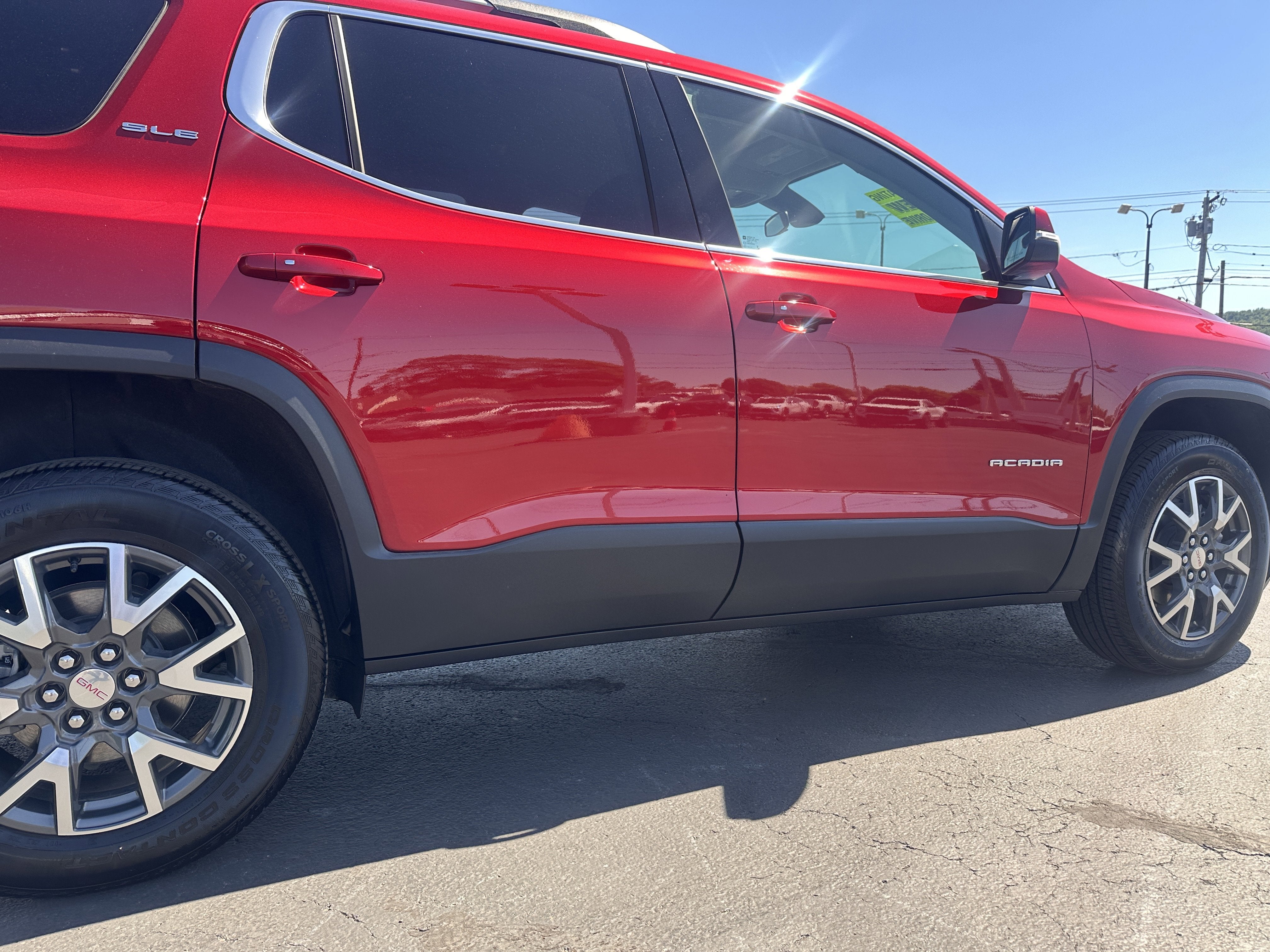 2023 GMC Acadia SLE