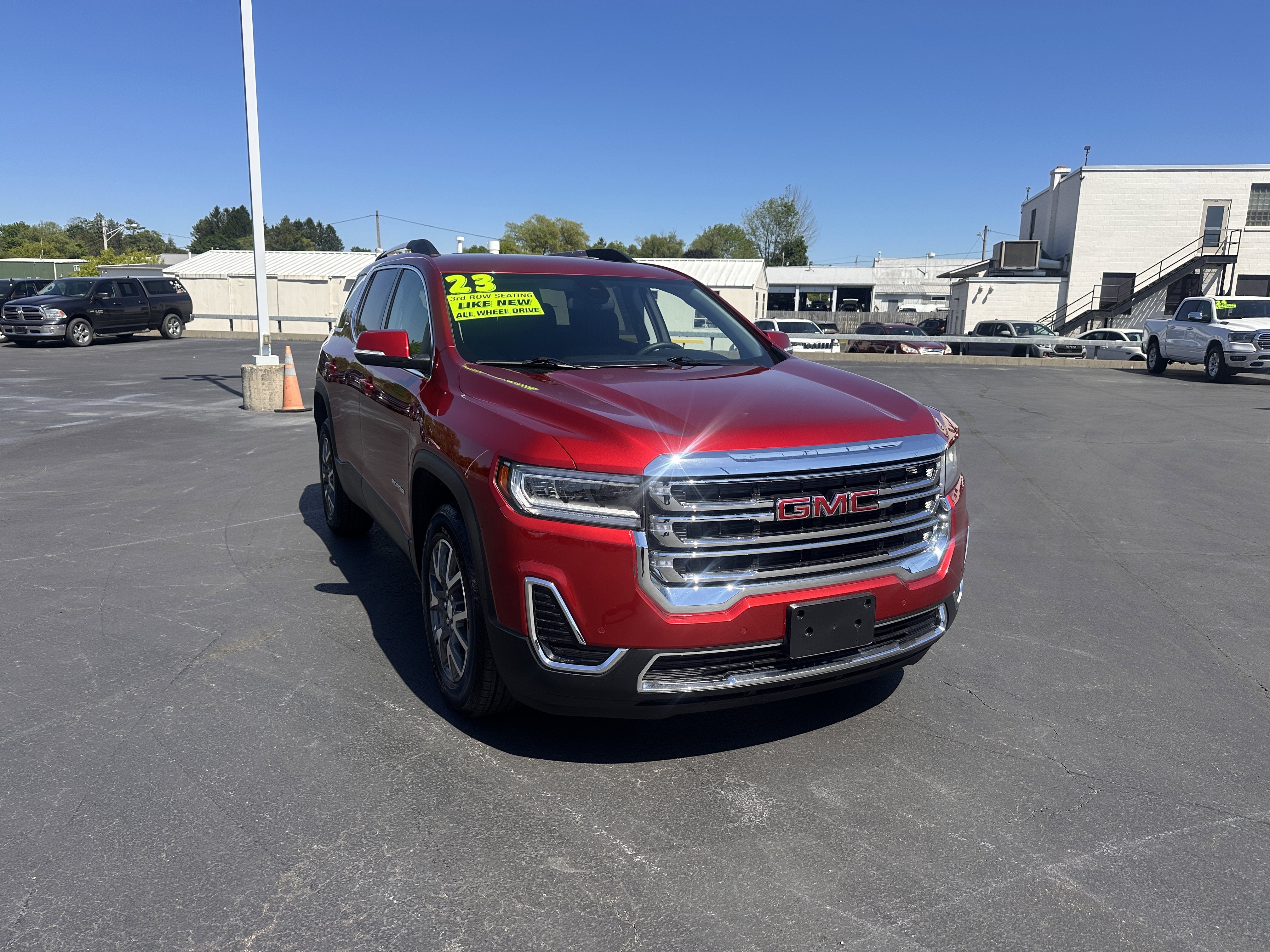 2023 GMC Acadia SLE