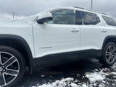 2022 GMC Acadia SLT