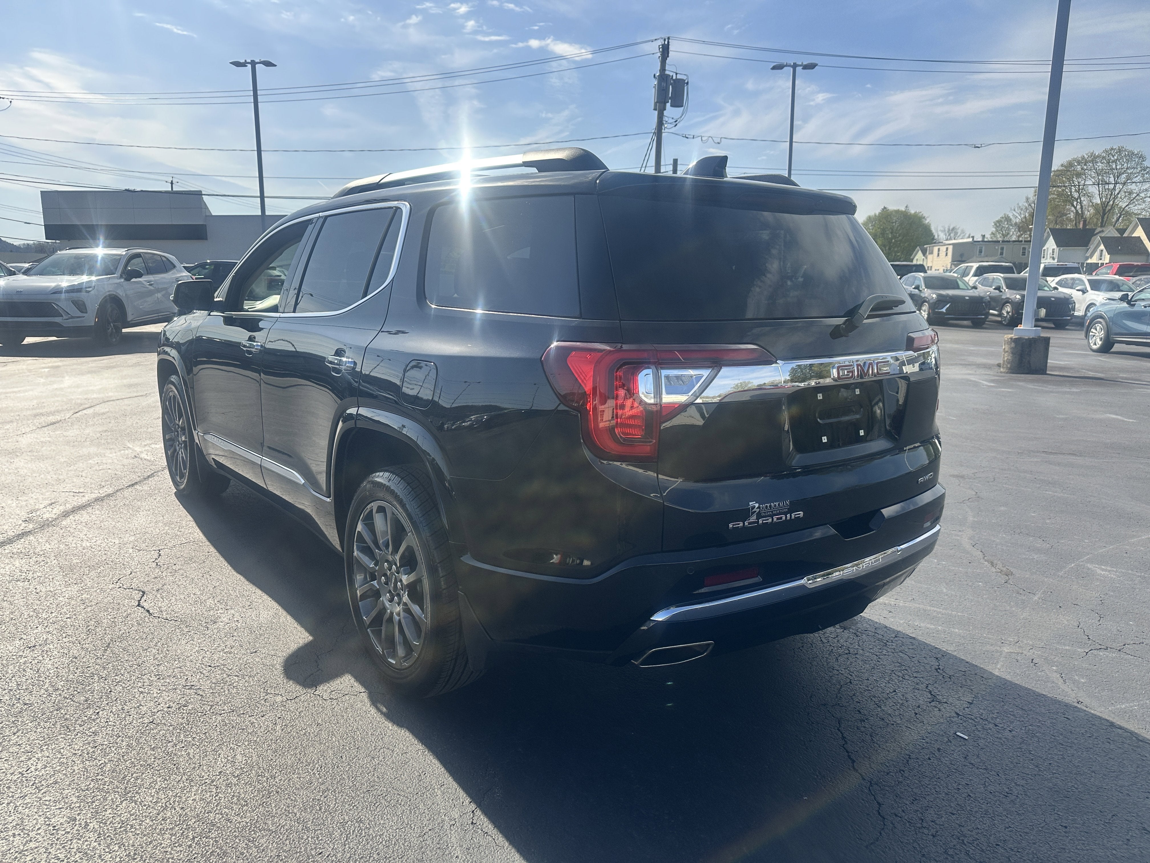 2023 GMC Acadia Denali