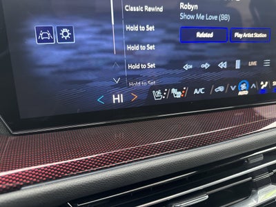 2025 Chevrolet Traverse RS