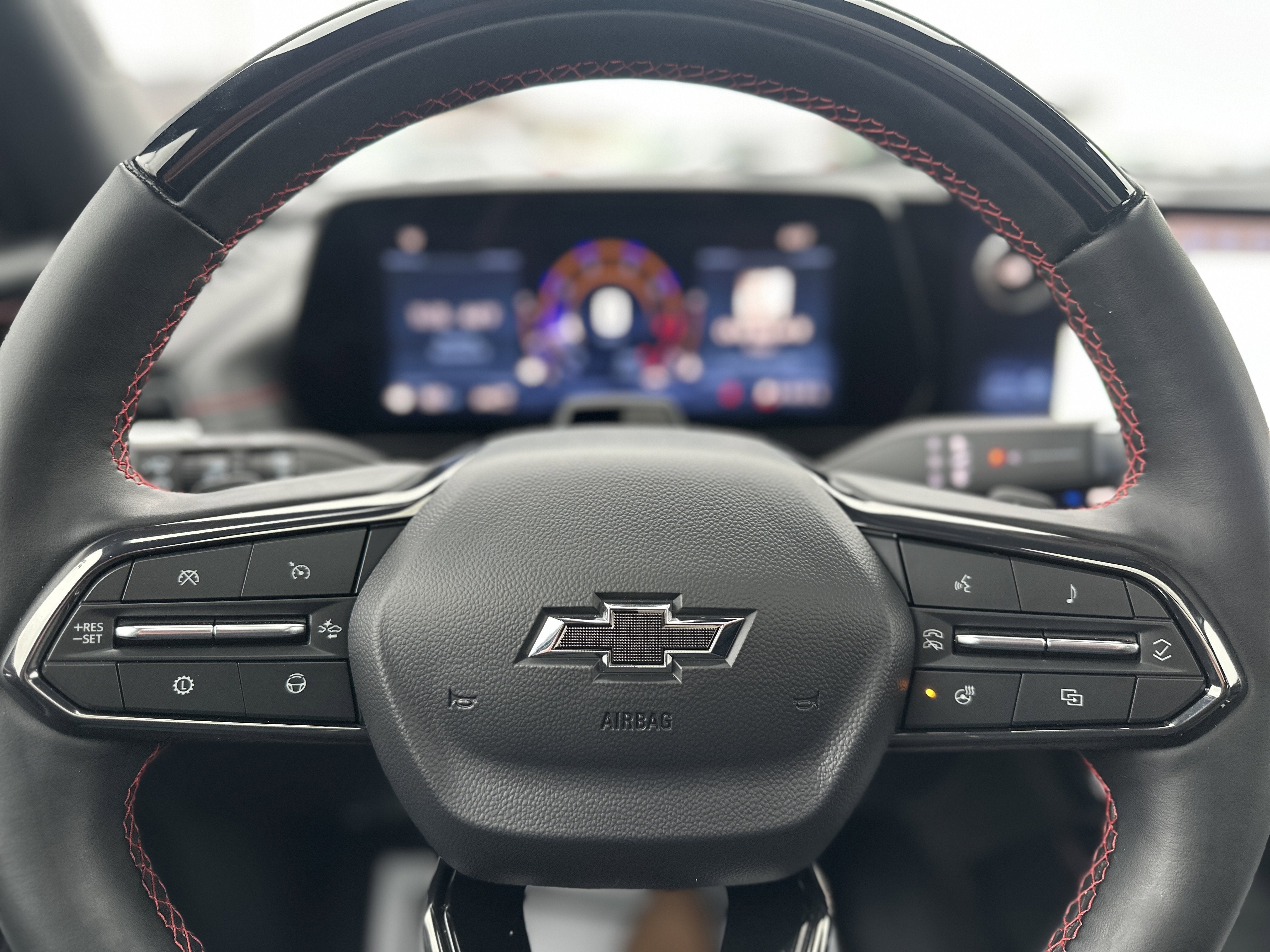 2025 Chevrolet Traverse RS