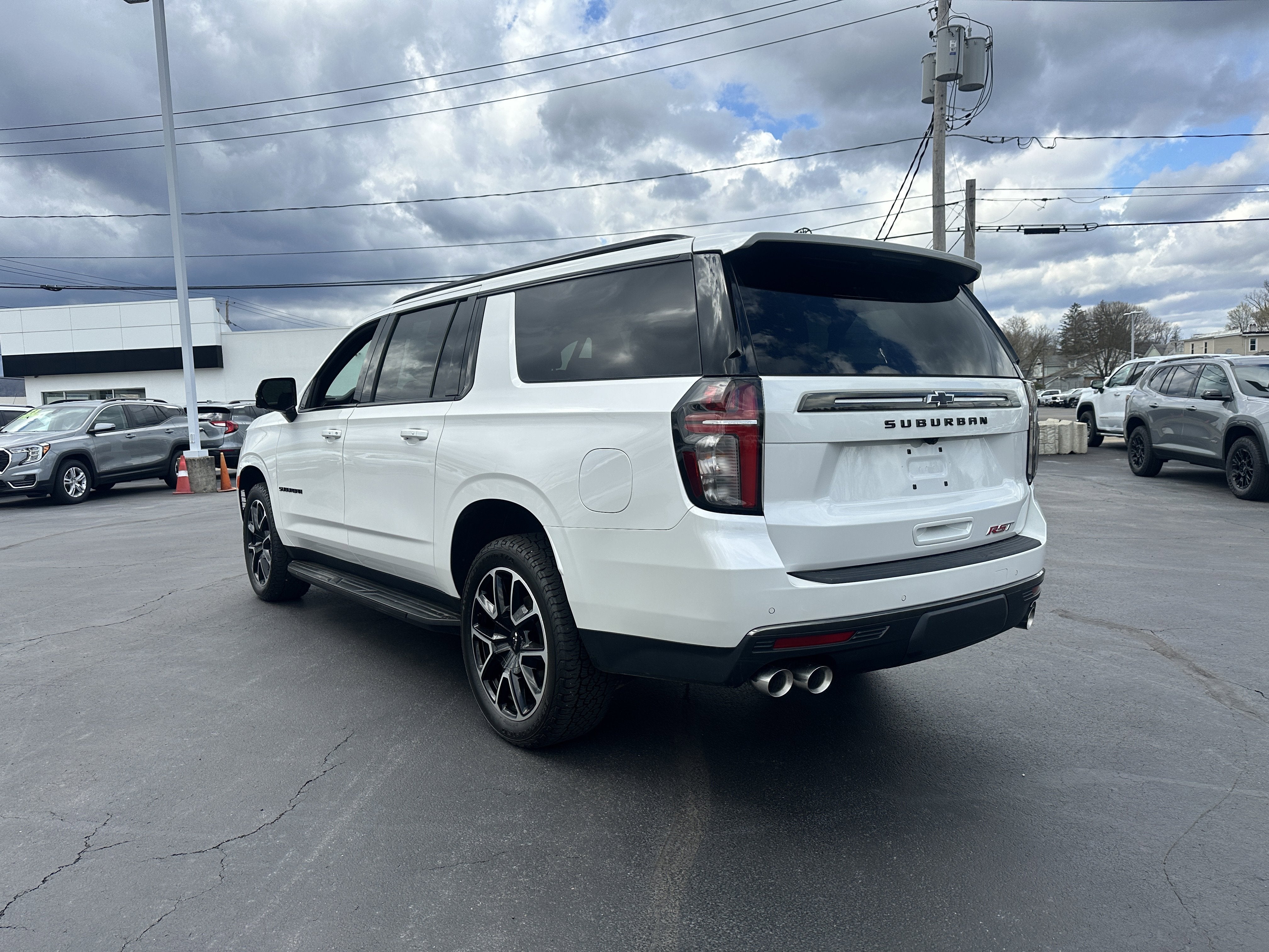 2022 Chevrolet Suburban RST