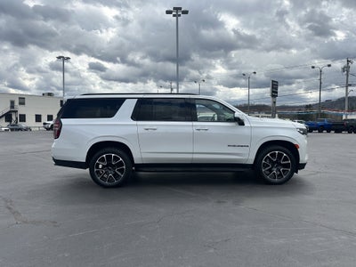 2022 Chevrolet Suburban RST