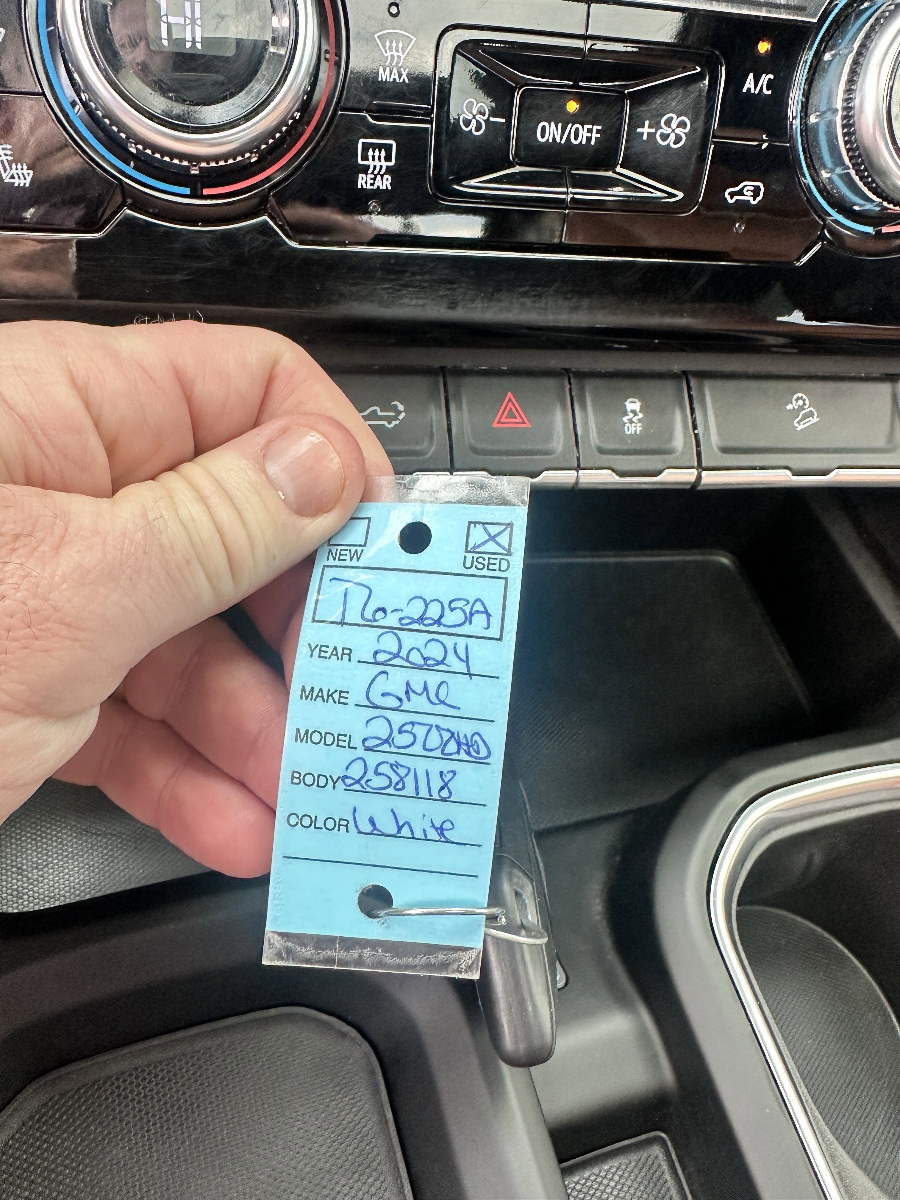 2024 GMC Sierra 2500 HD Denali Ultimate