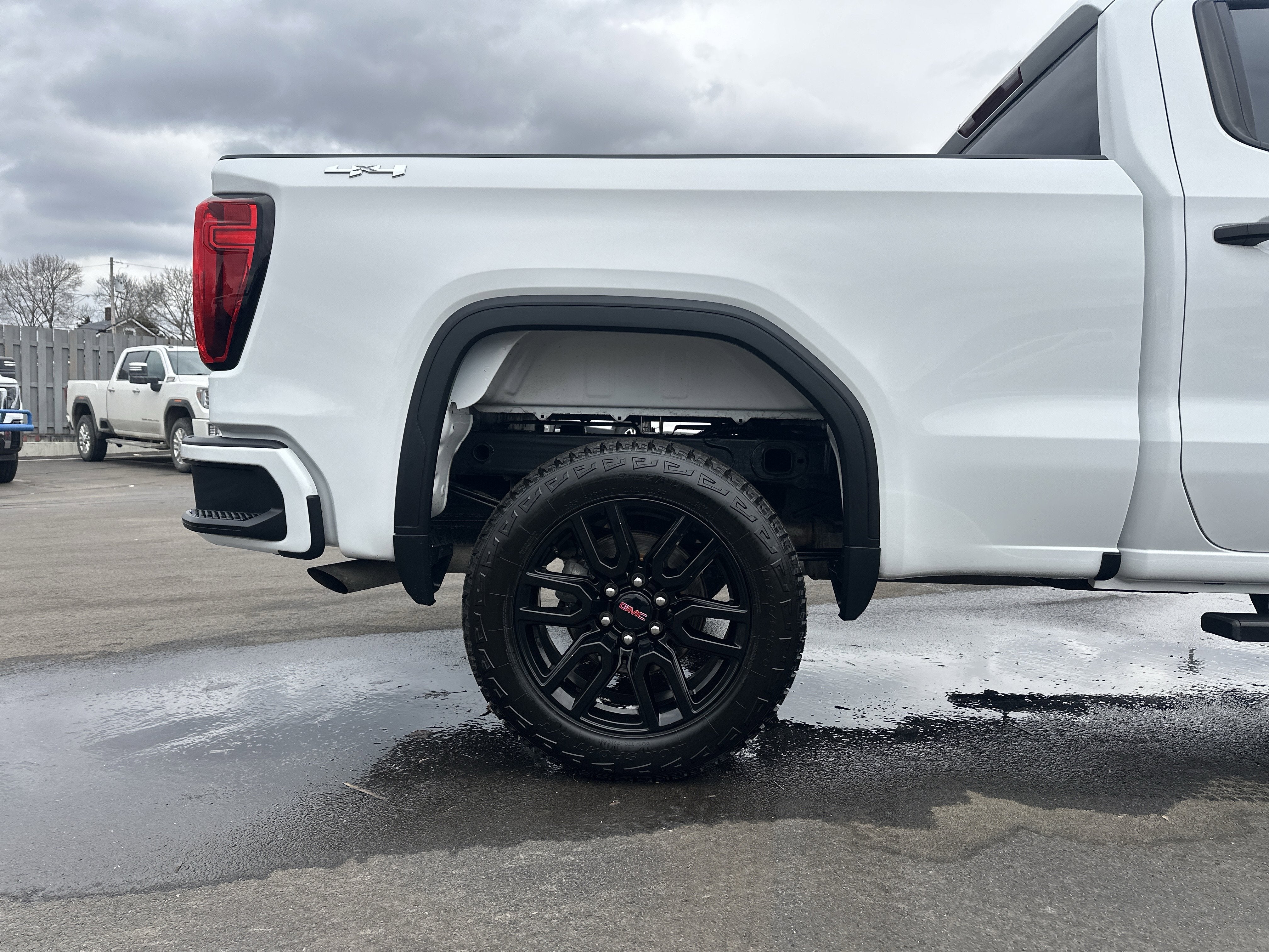 2023 GMC Sierra 1500 Pro