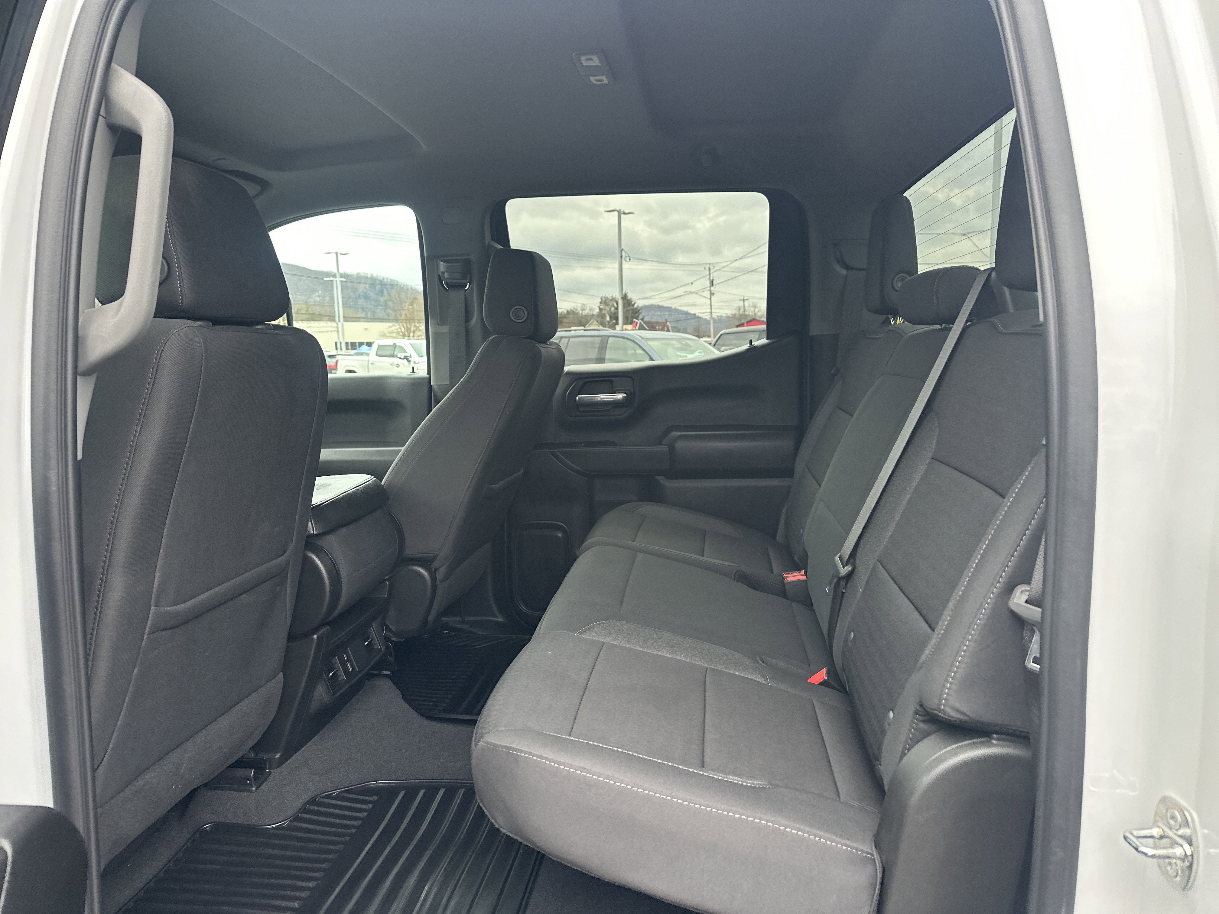 2023 GMC Sierra 1500 Pro