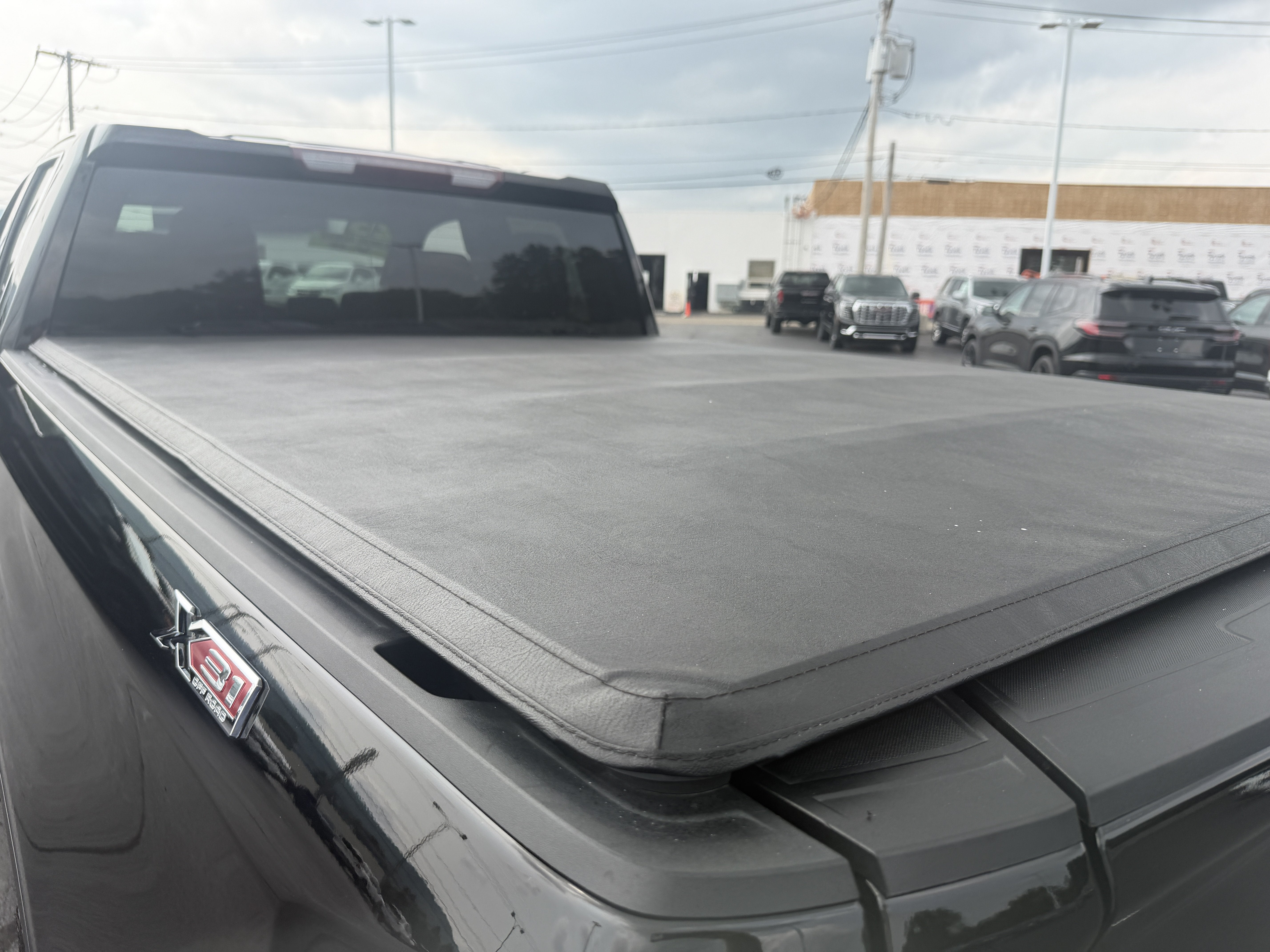 2023 GMC Sierra 1500 SLE