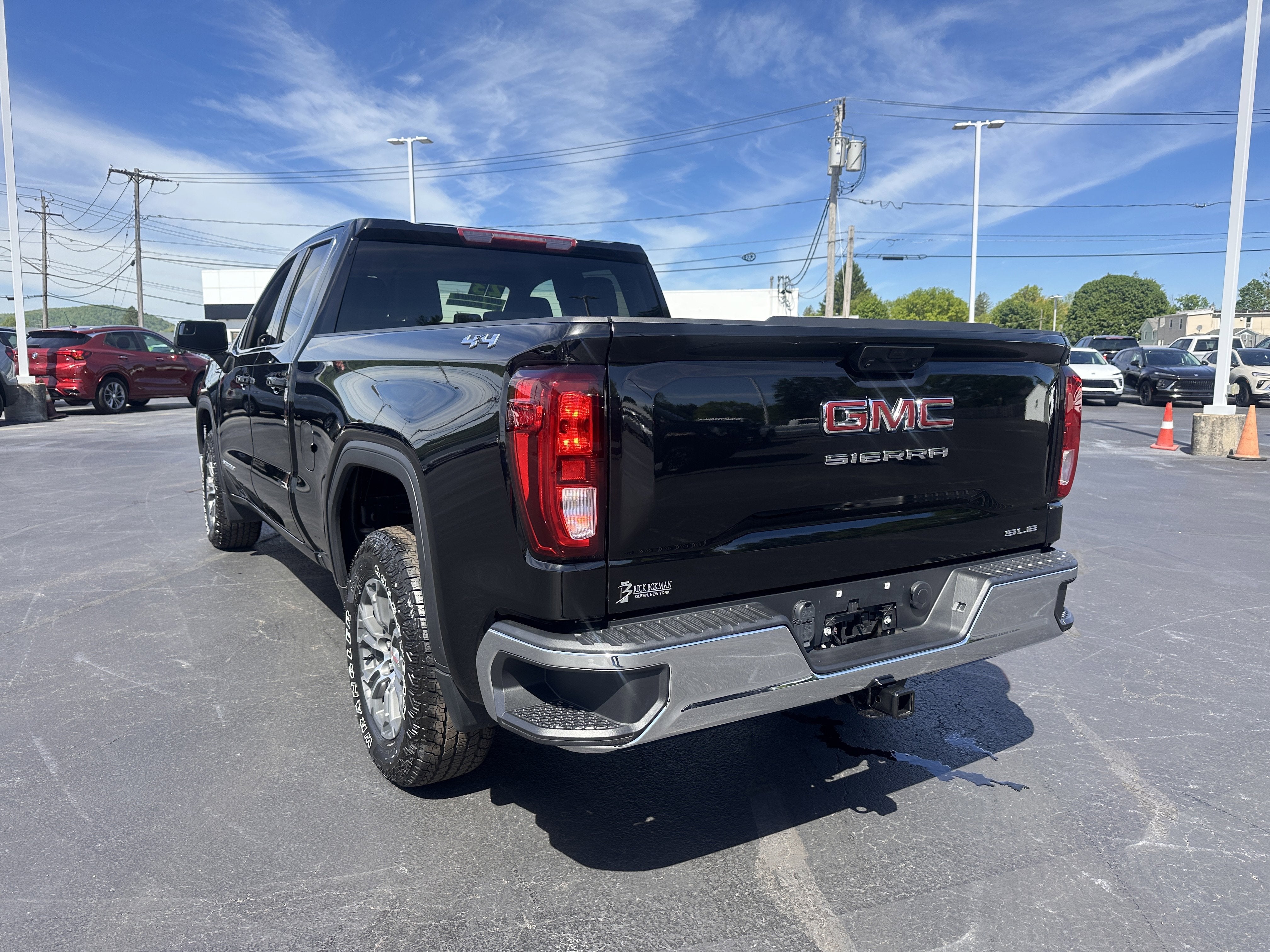 2023 GMC Sierra 1500 SLE