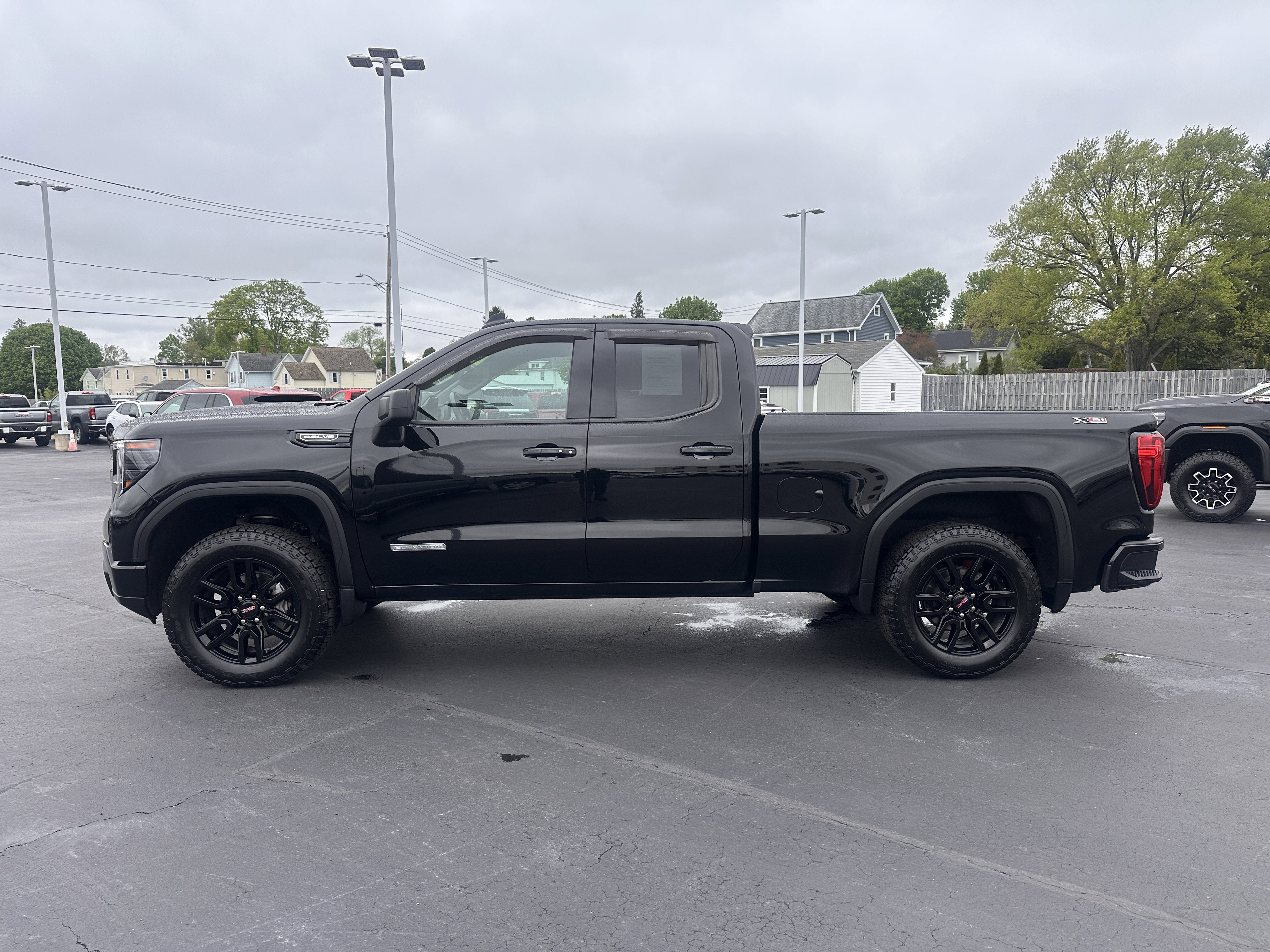 2023 GMC Sierra 1500 Elevation