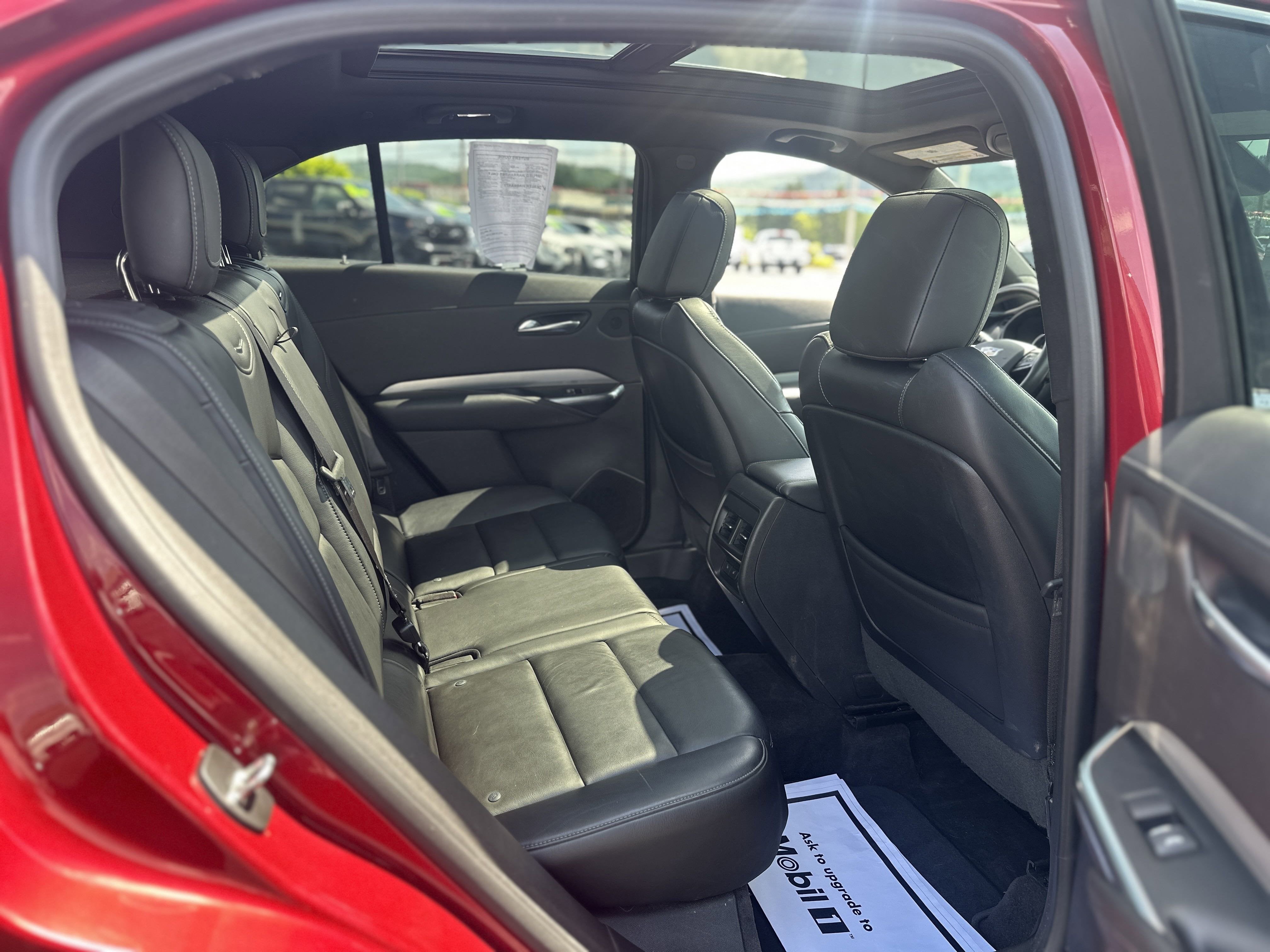 2019 Cadillac XT4 AWD Premium Luxury