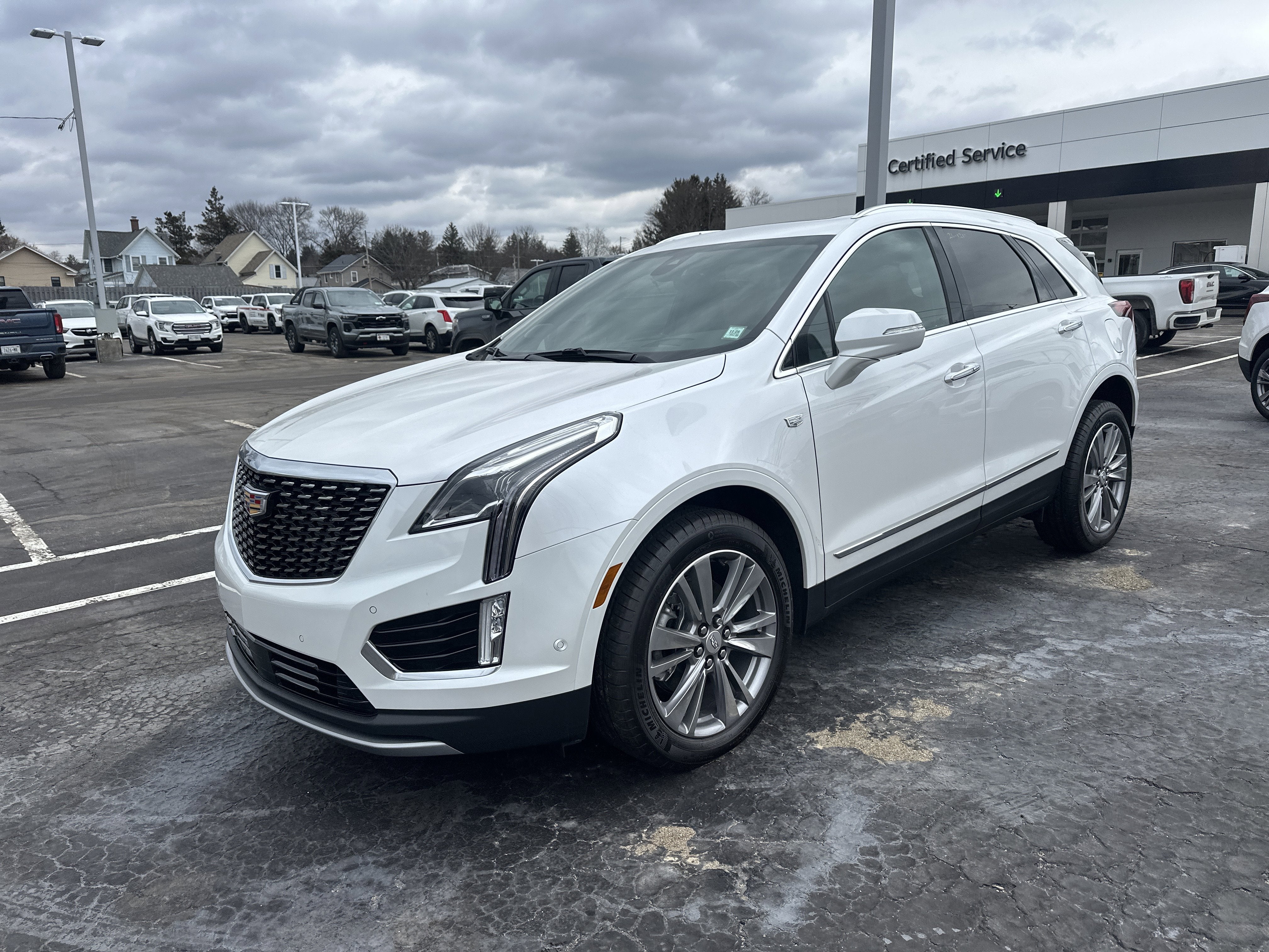 2026 Cadillac XT5 Premium Luxury