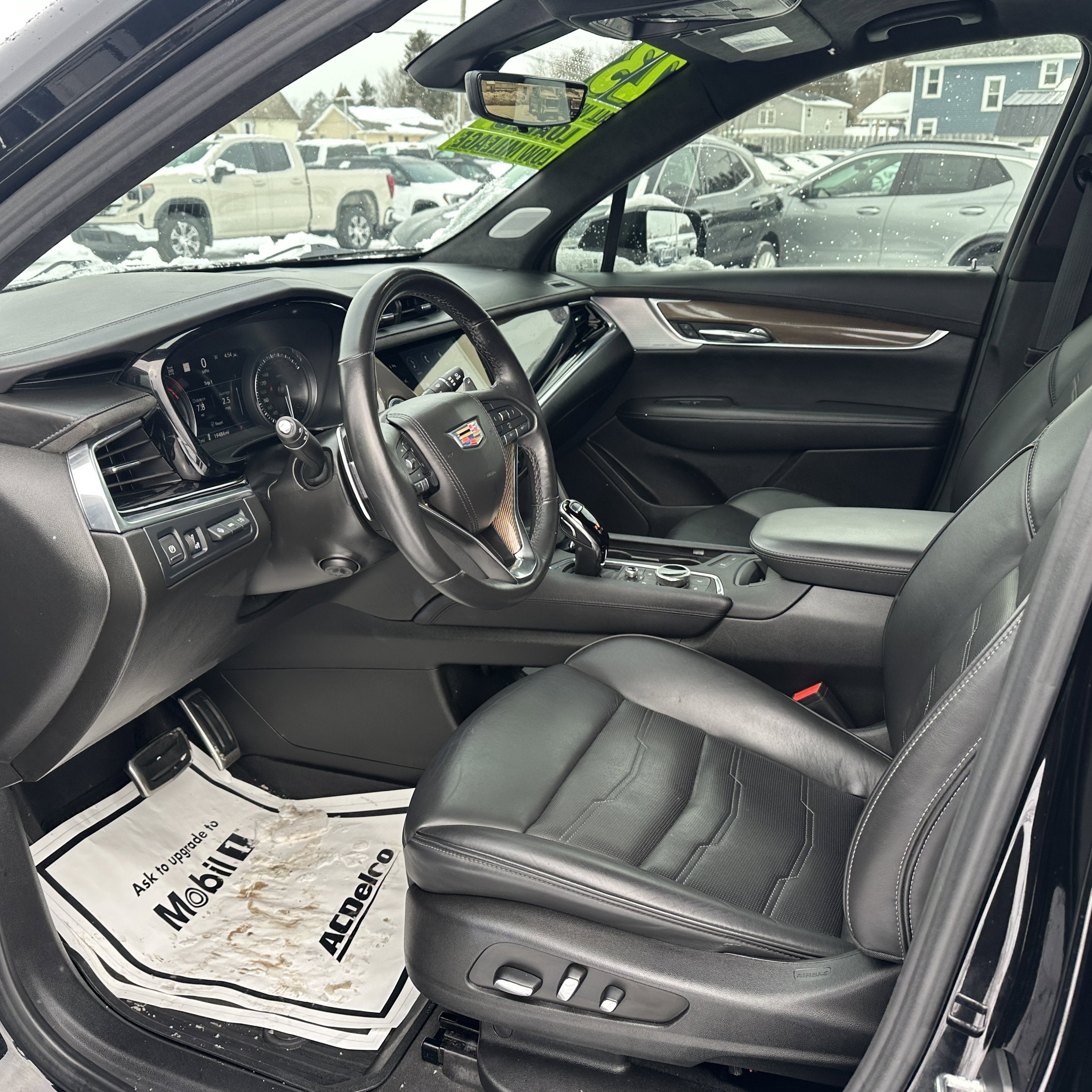 2023 Cadillac XT6 Sport