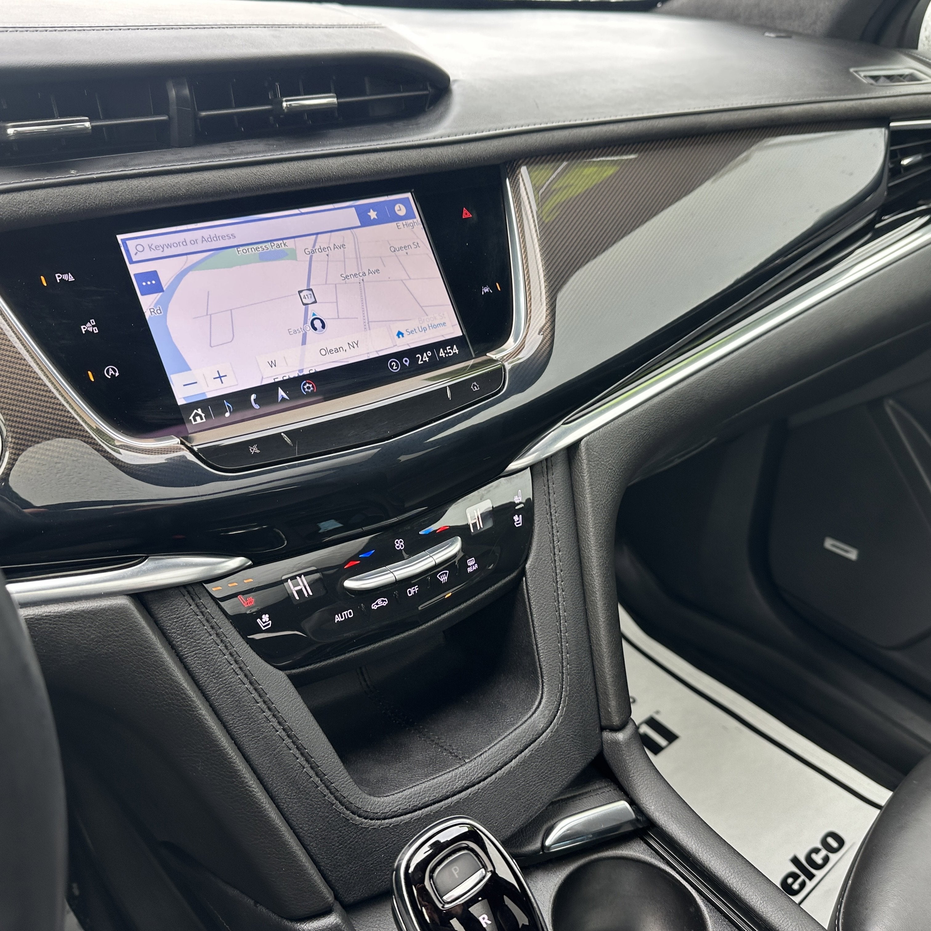 2023 Cadillac XT6 Sport