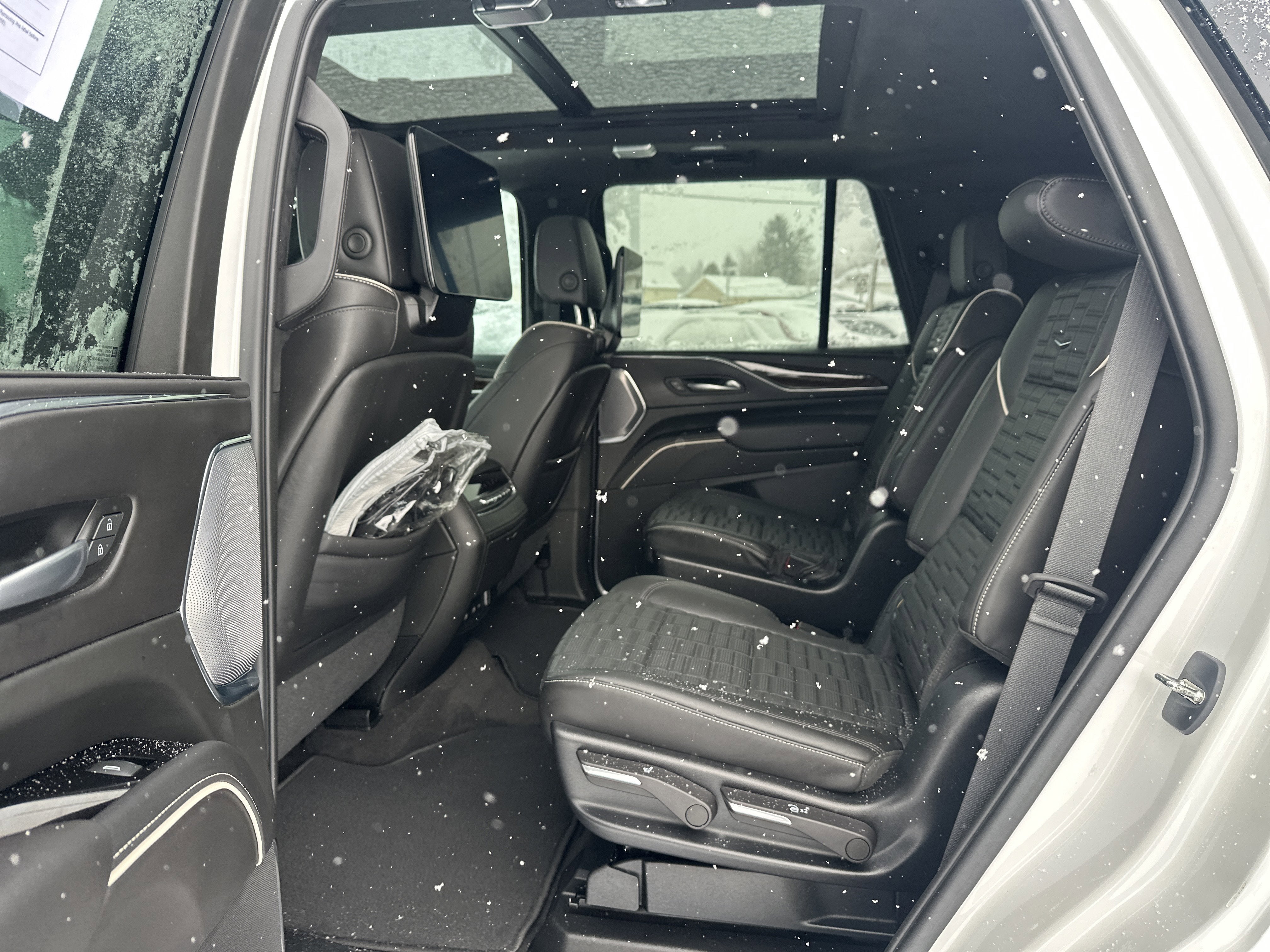 2023 Cadillac Escalade Premium Luxury Platinum