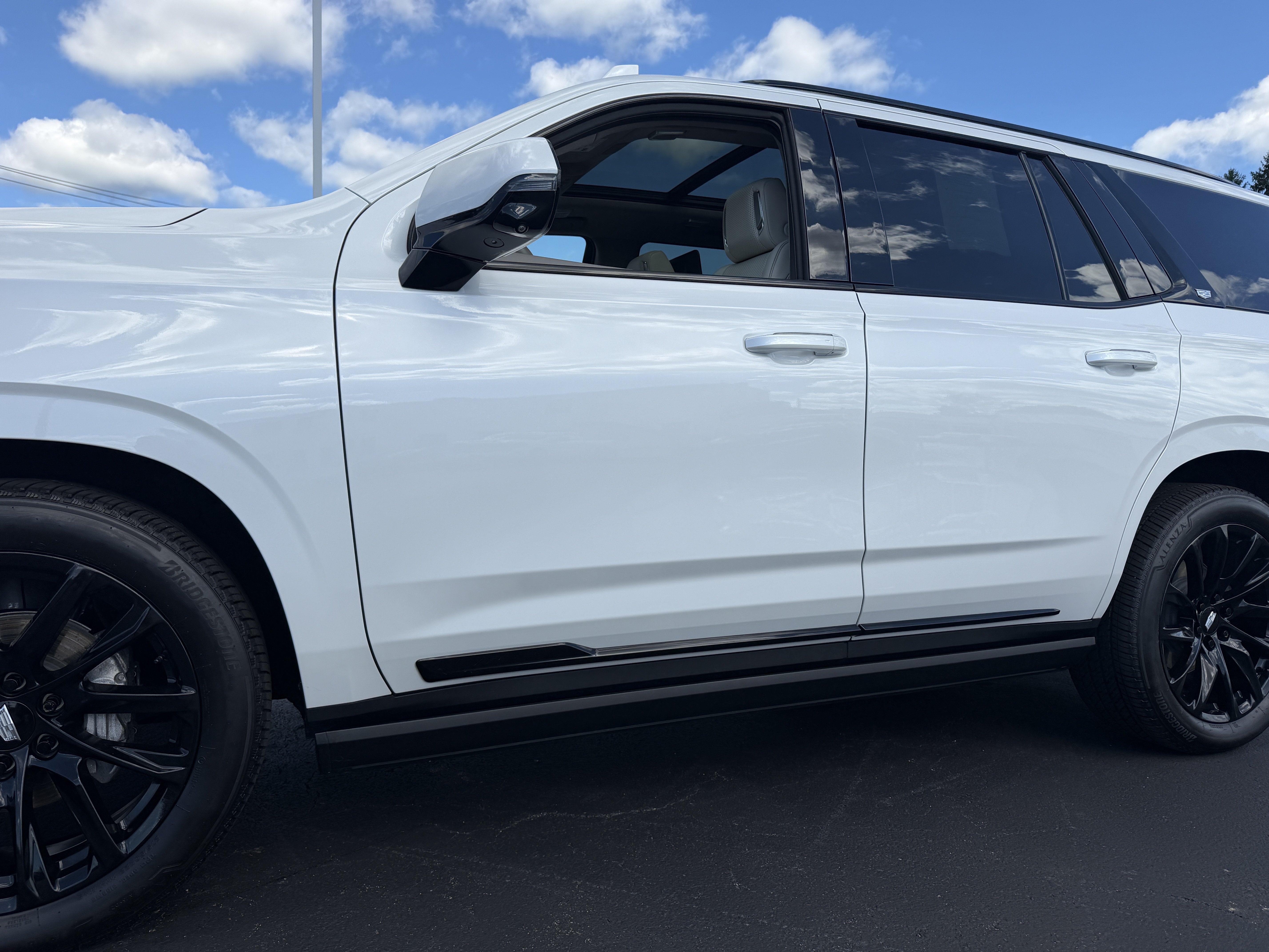 2023 Cadillac Escalade 4WD Sport Platinum