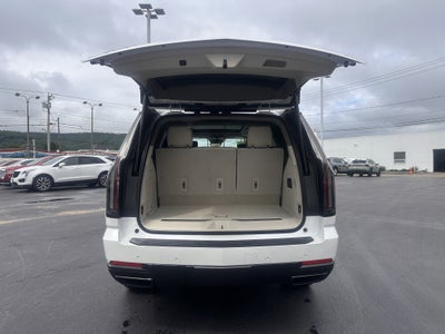 2025 Cadillac Escalade Sport Platinum