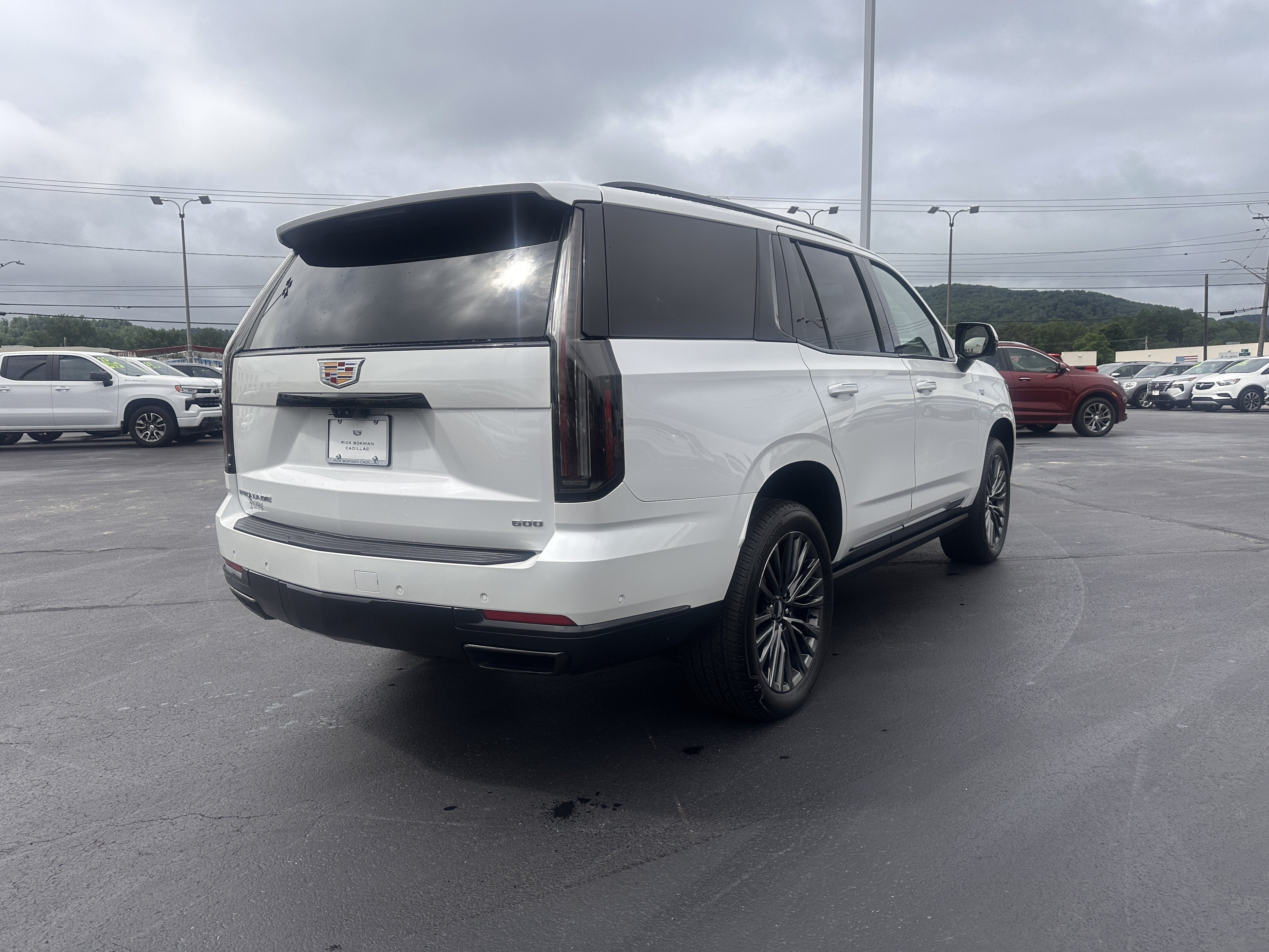 2025 Cadillac Escalade Sport Platinum