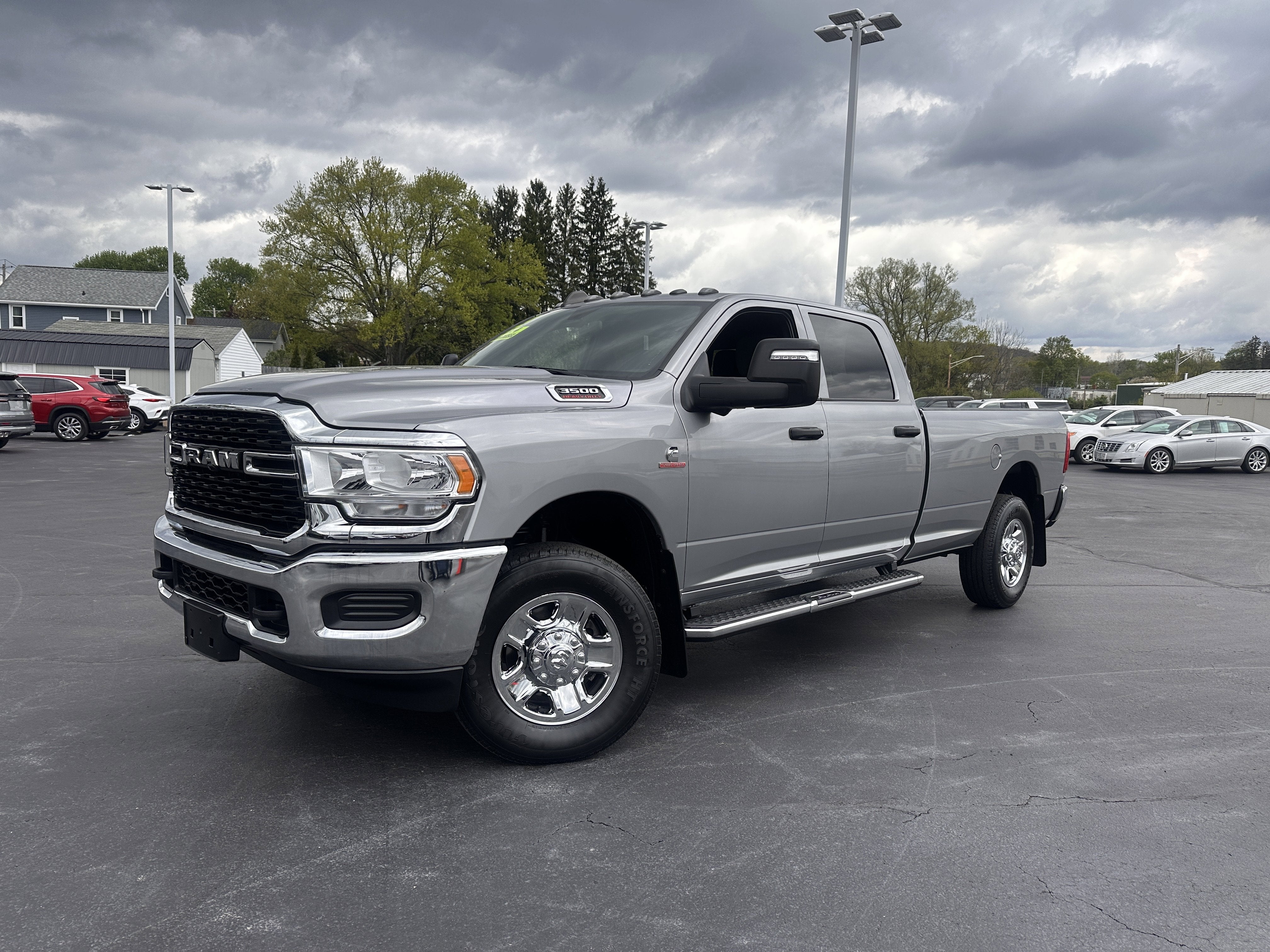 2023 RAM 3500 Tradesman 4X4 Crew Cab LWB's photo