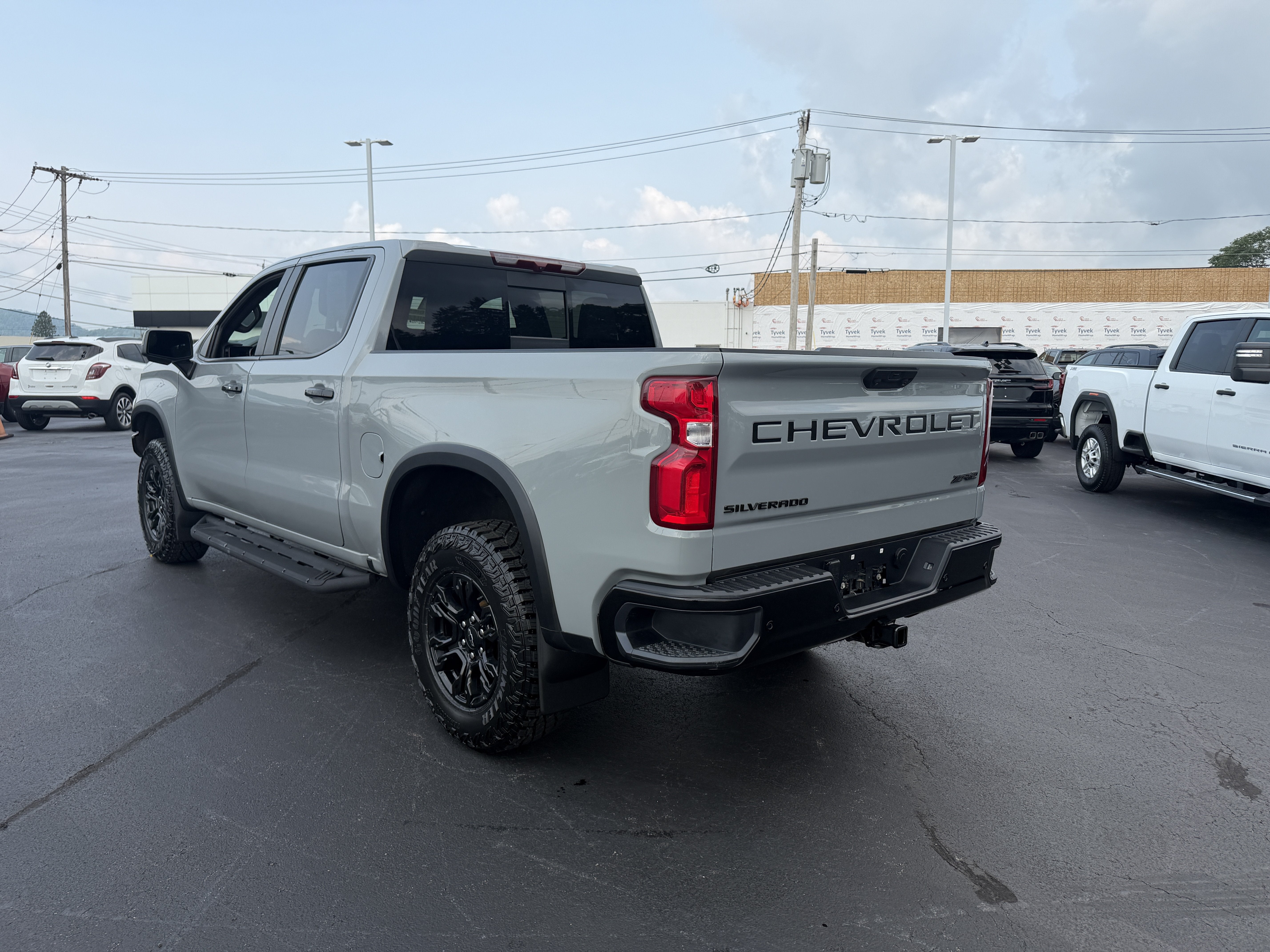 2024 Chevrolet Silverado 1500 ZR2