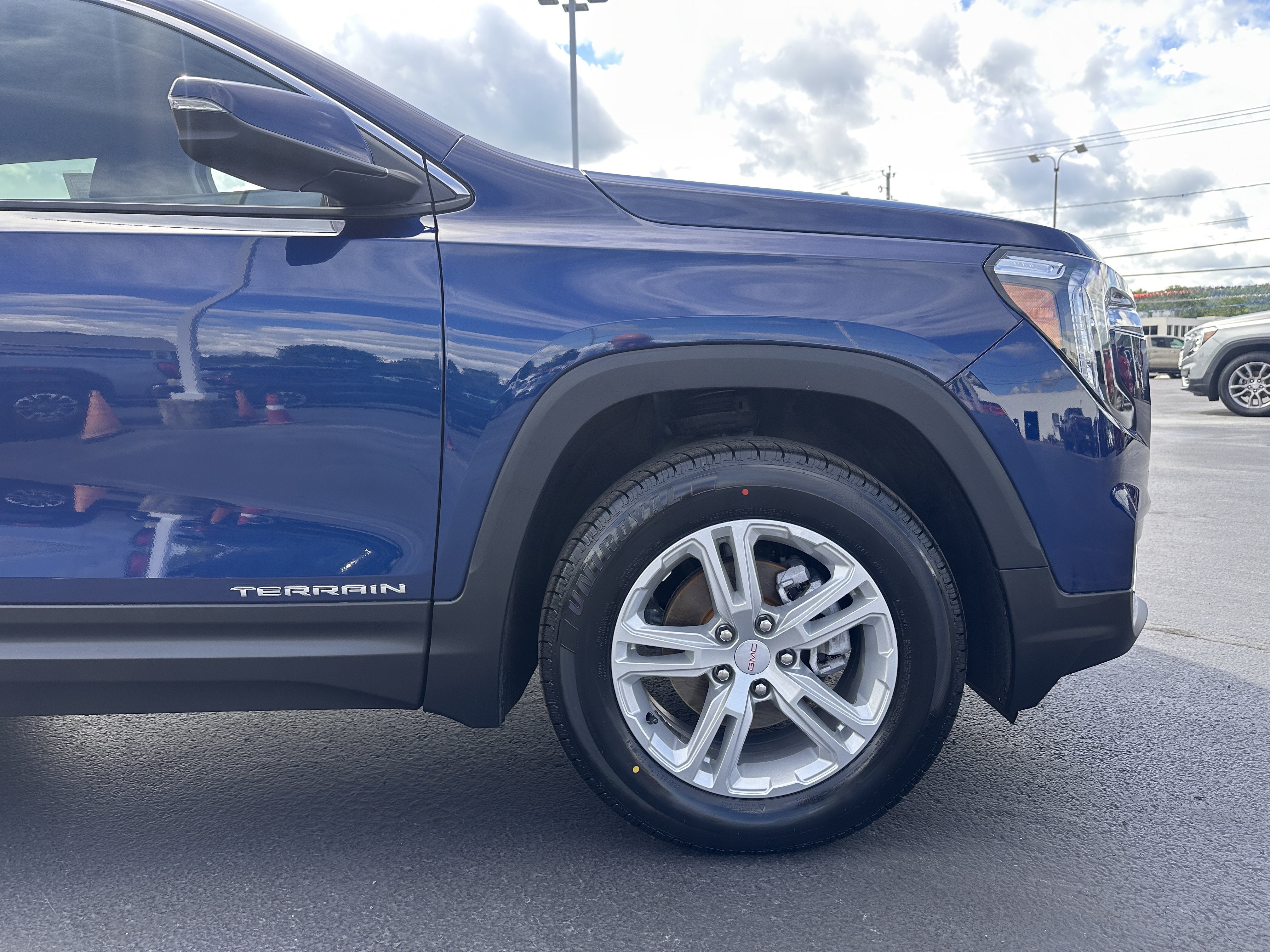 2023 GMC Terrain SLE