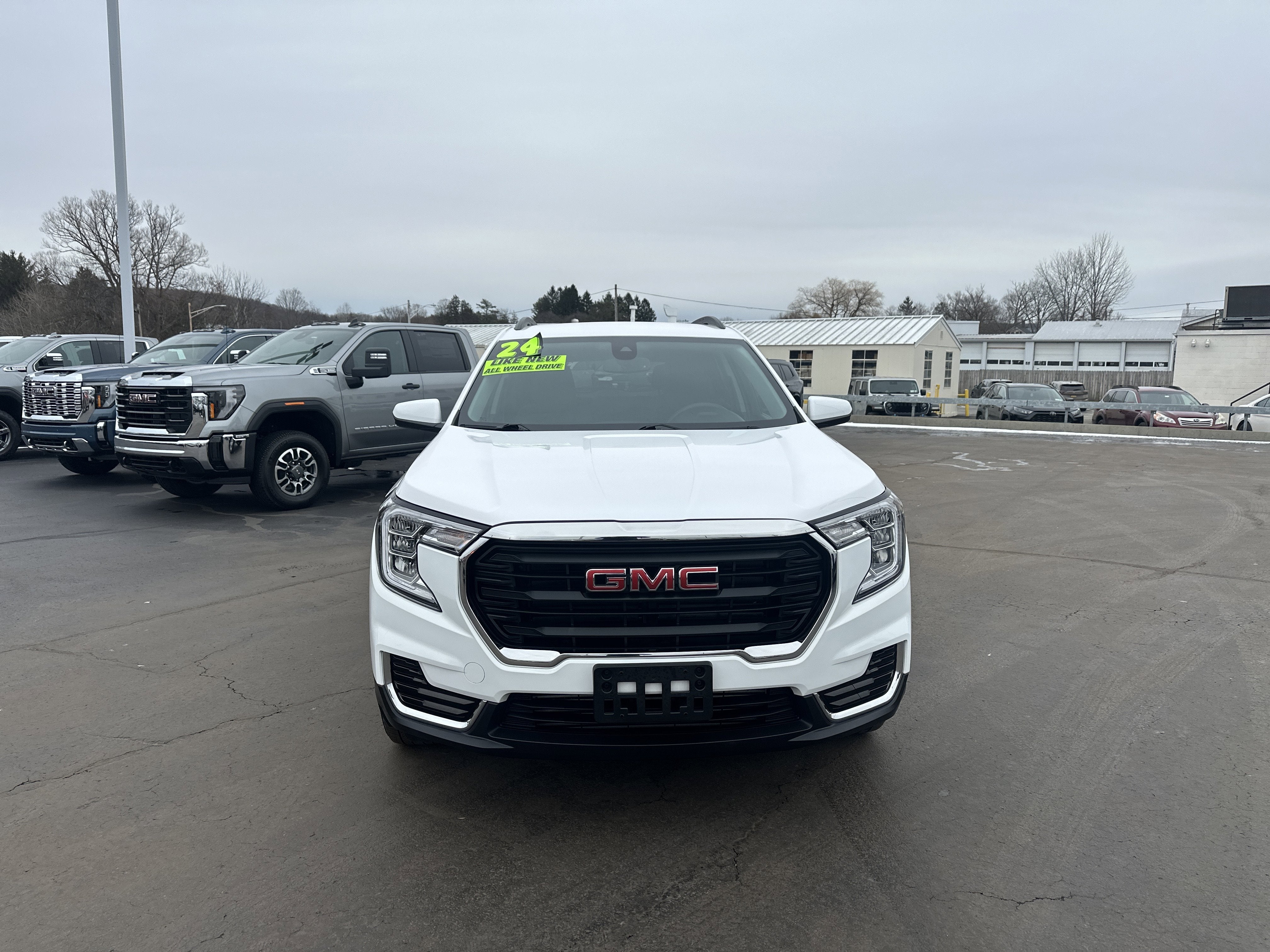2024 GMC Terrain SLE