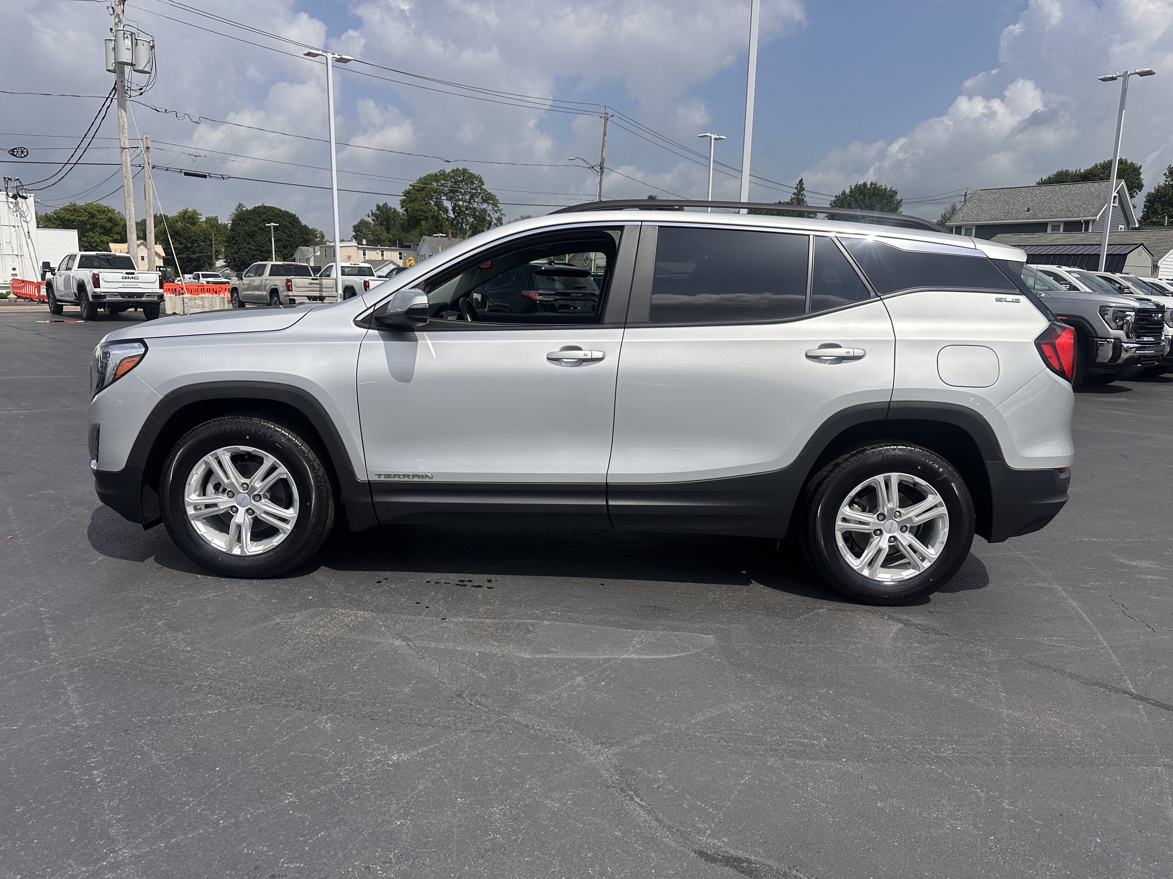 2021 GMC Terrain SLE