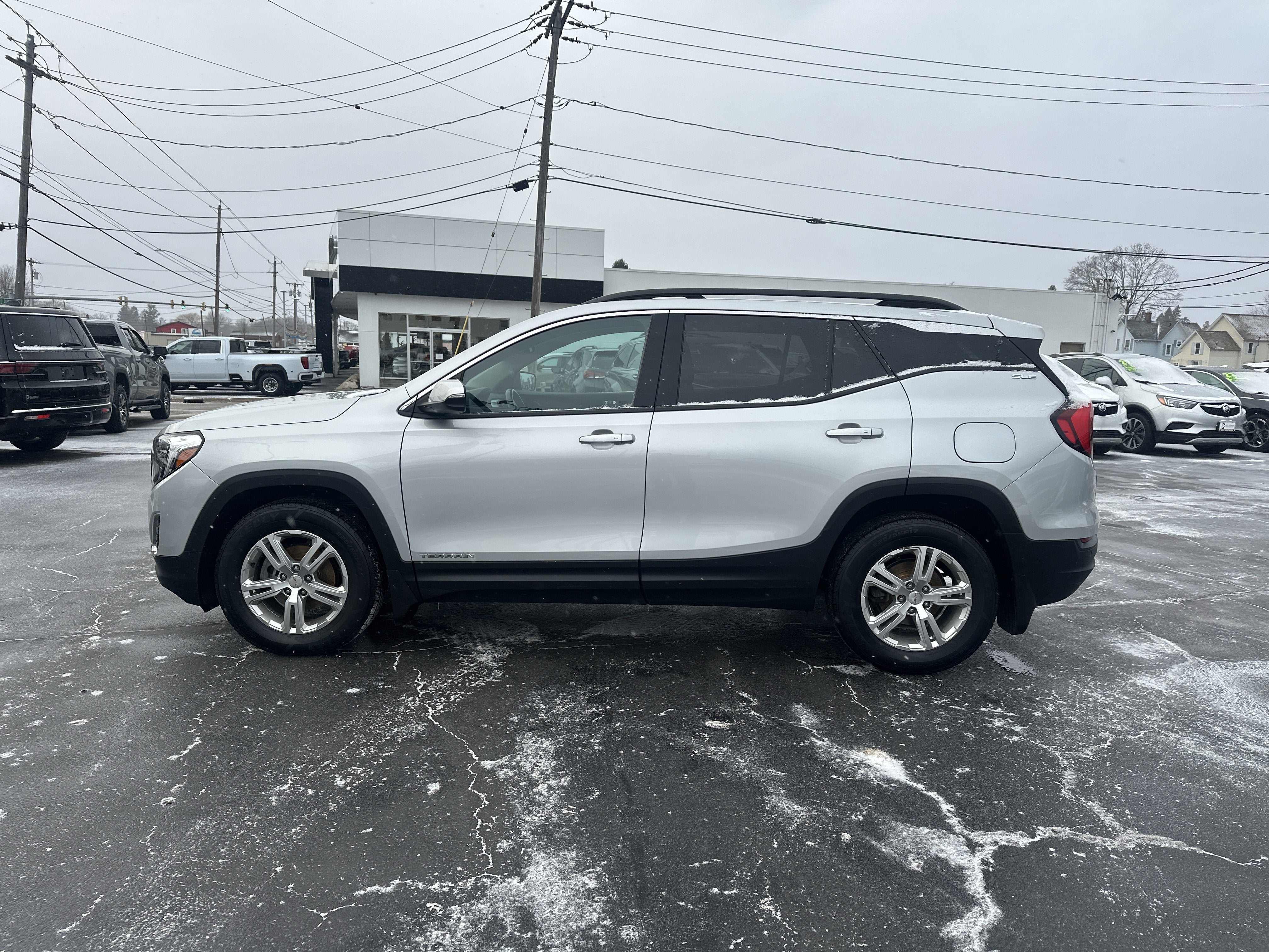 2020 GMC Terrain SLE