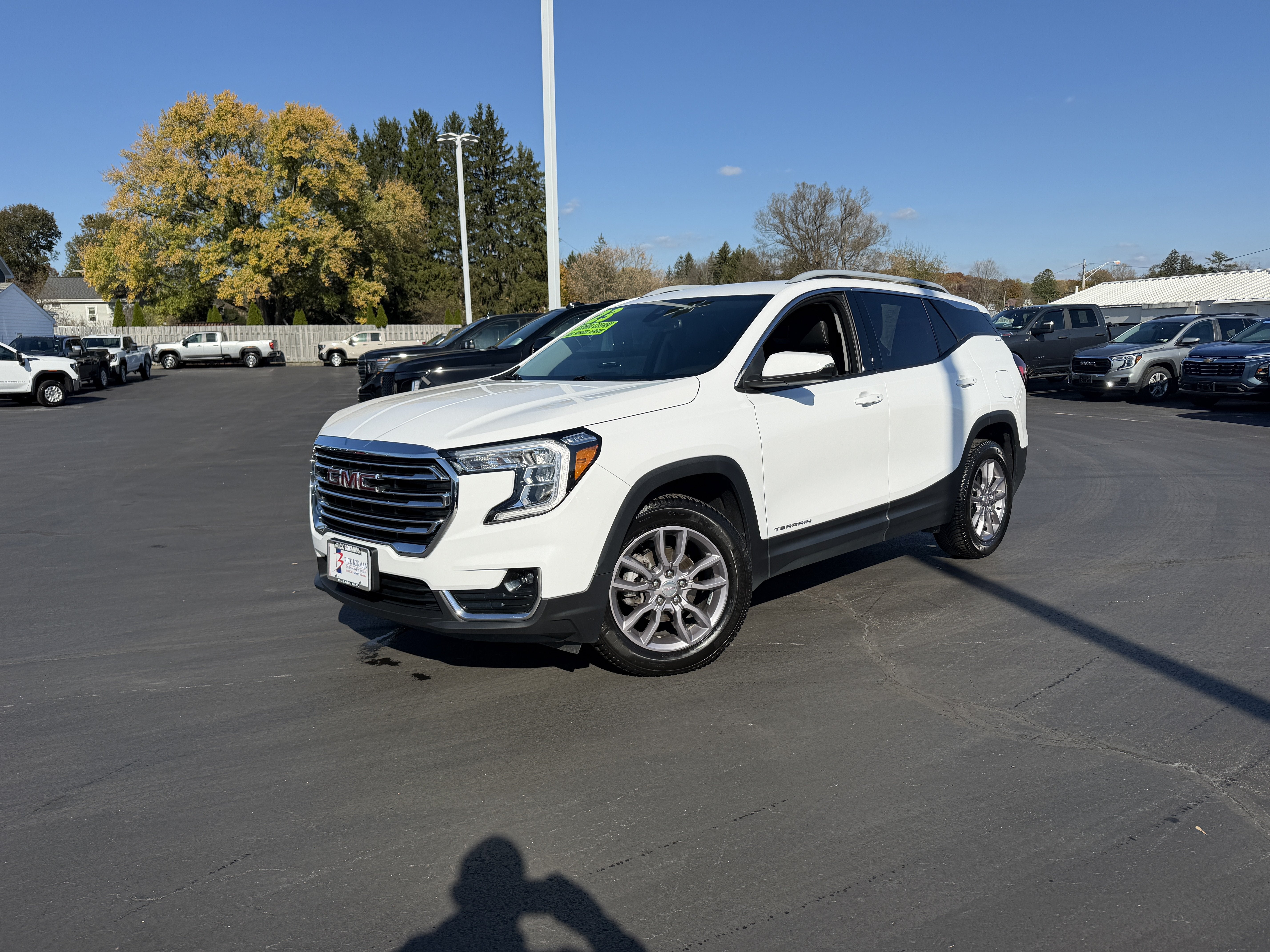 2023 GMC Terrain SLT