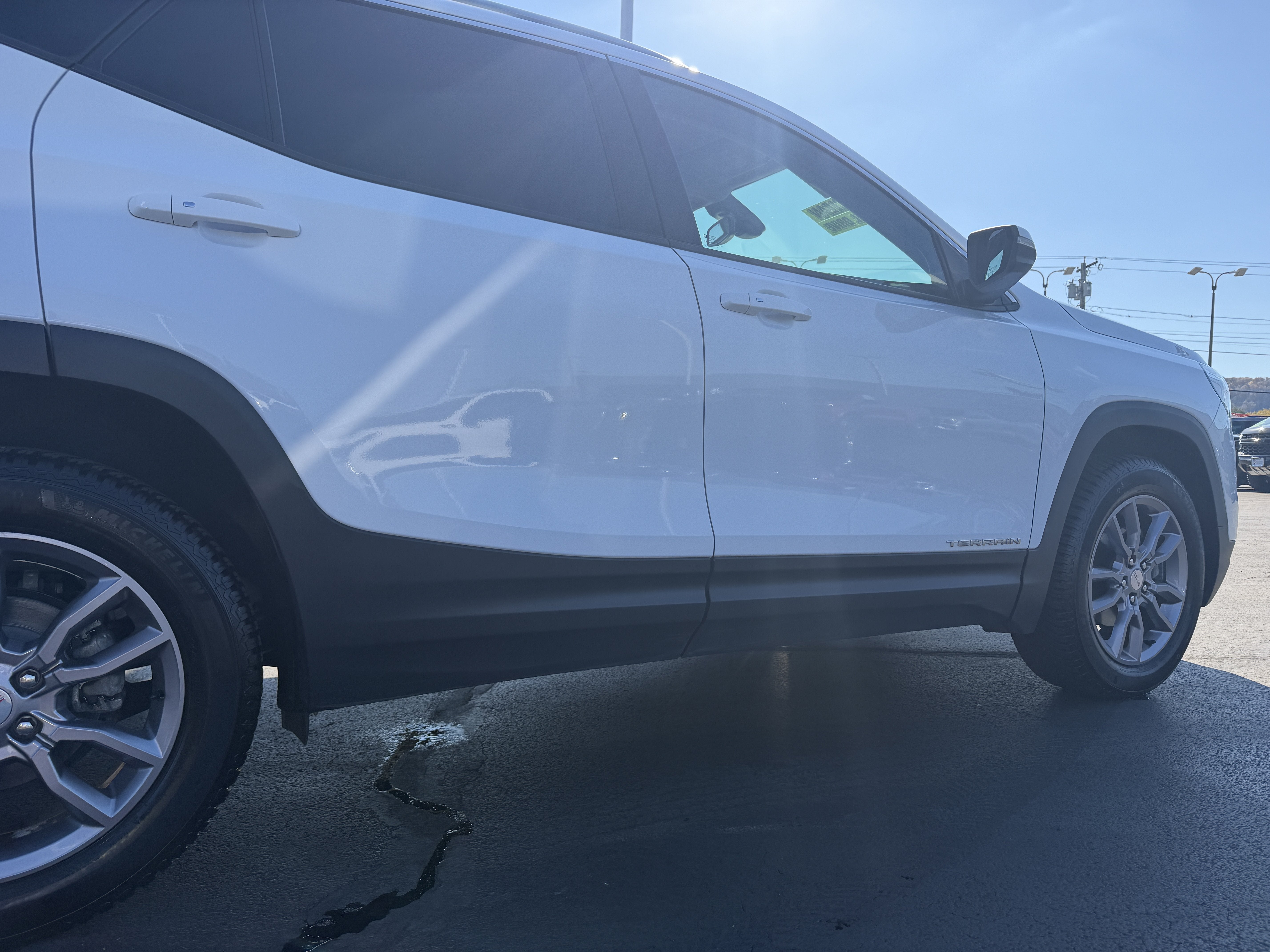 2023 GMC Terrain SLT