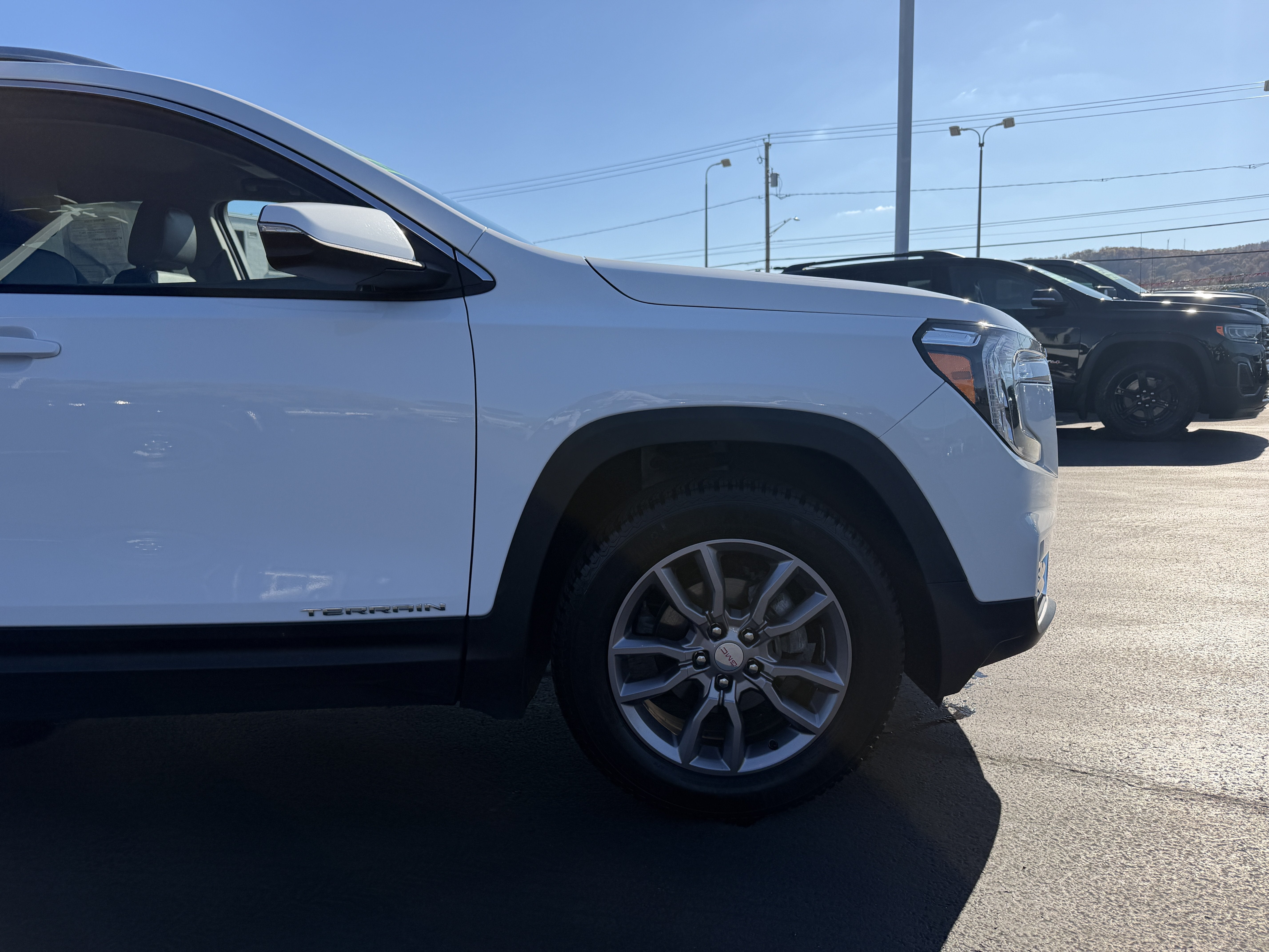 2023 GMC Terrain SLT