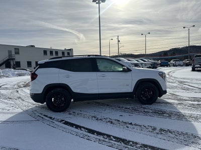 2022 GMC Terrain AT4