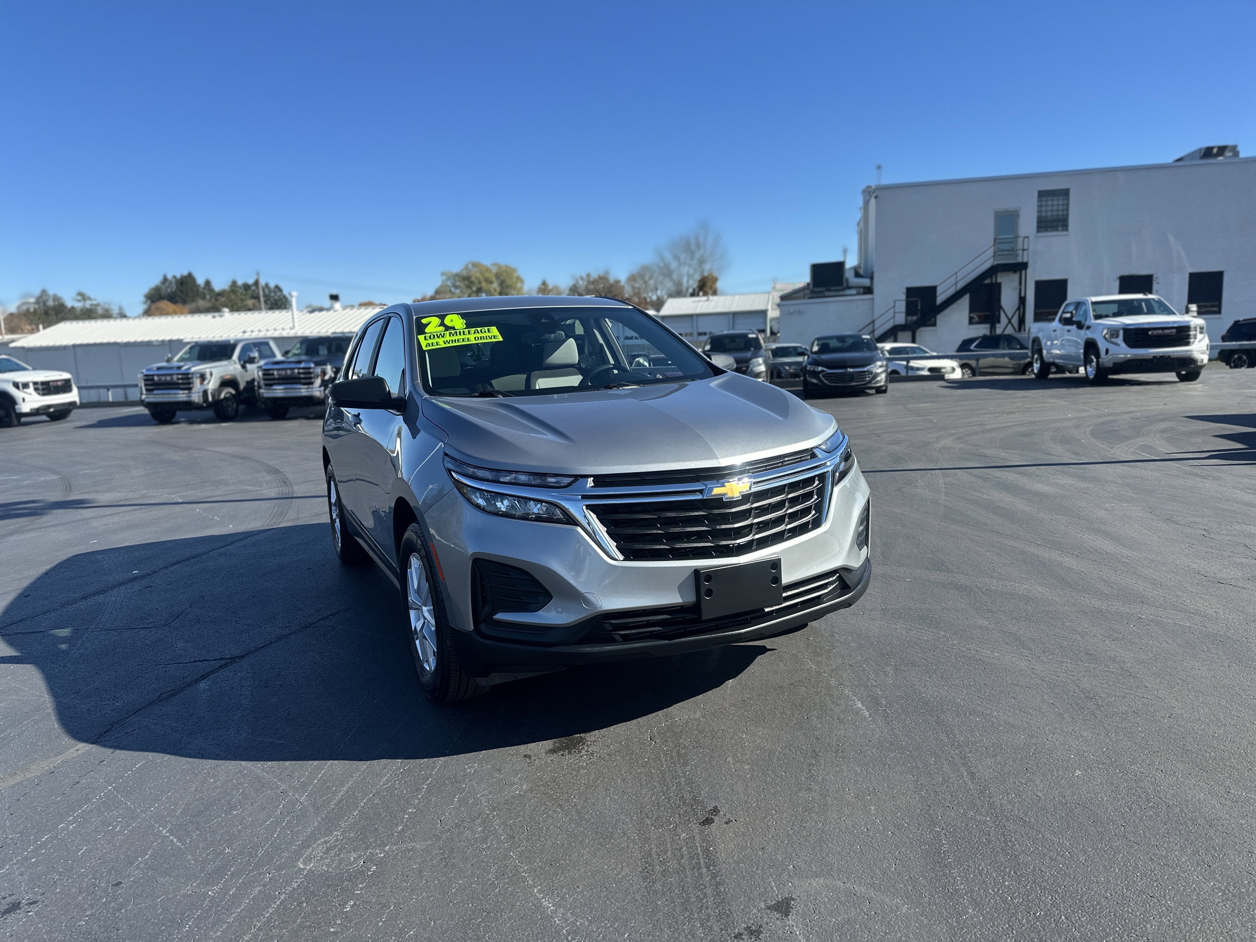 2024 Chevrolet Equinox LS