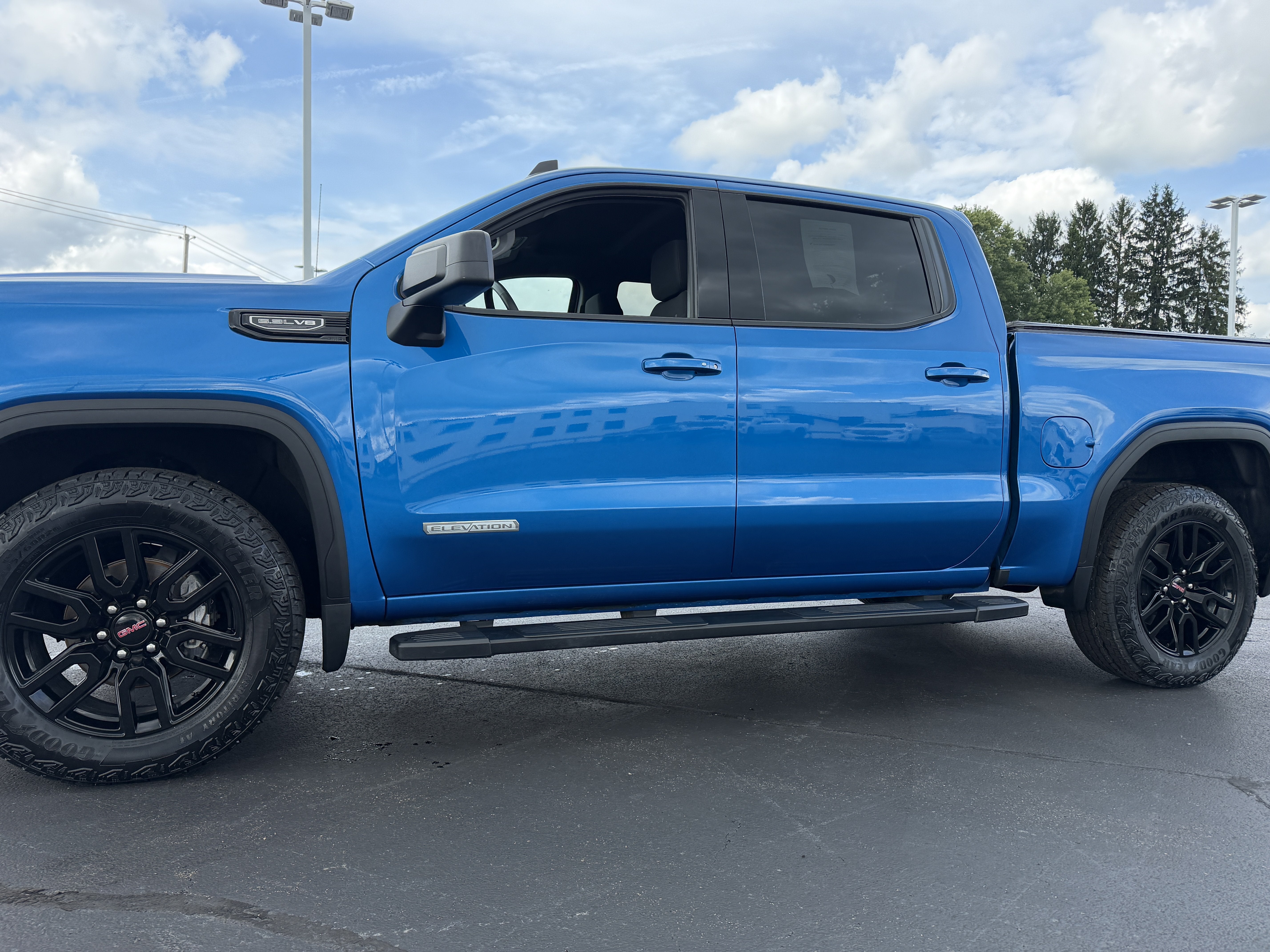 2022 GMC Sierra 1500 Elevation