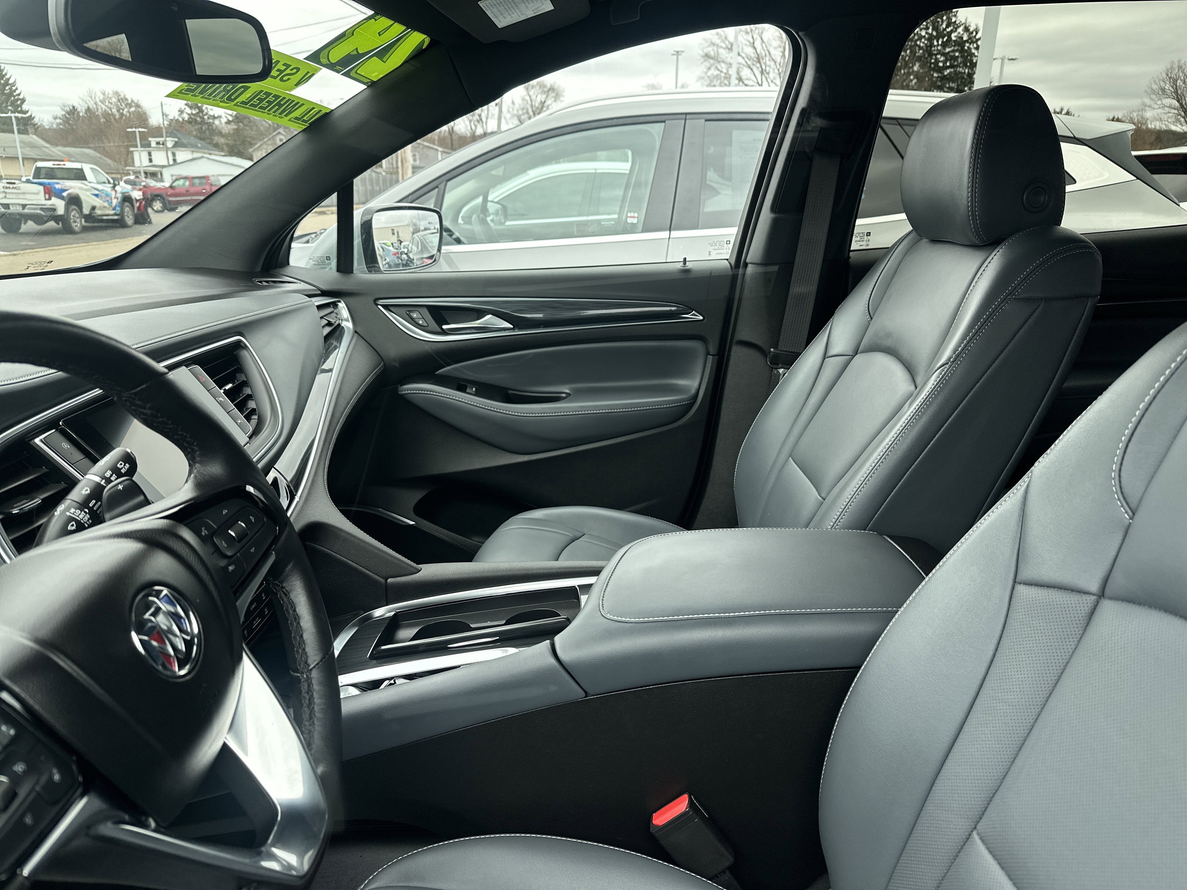 2024 Buick Enclave Essence