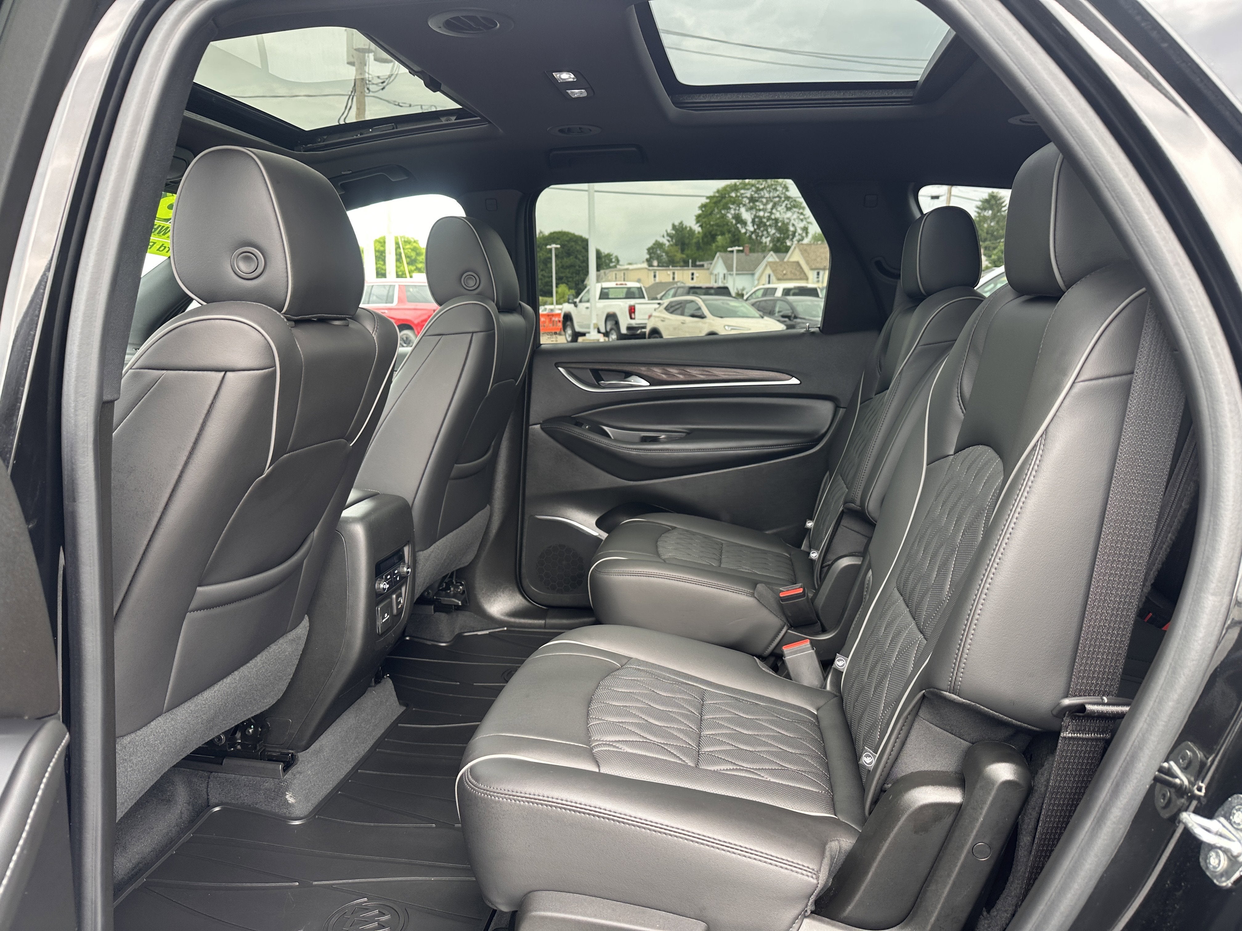 2023 Buick Enclave Avenir