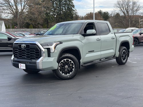 2024 Toyota Tundra 4WD SR5