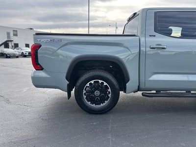 2024 Toyota Tundra 4WD SR5