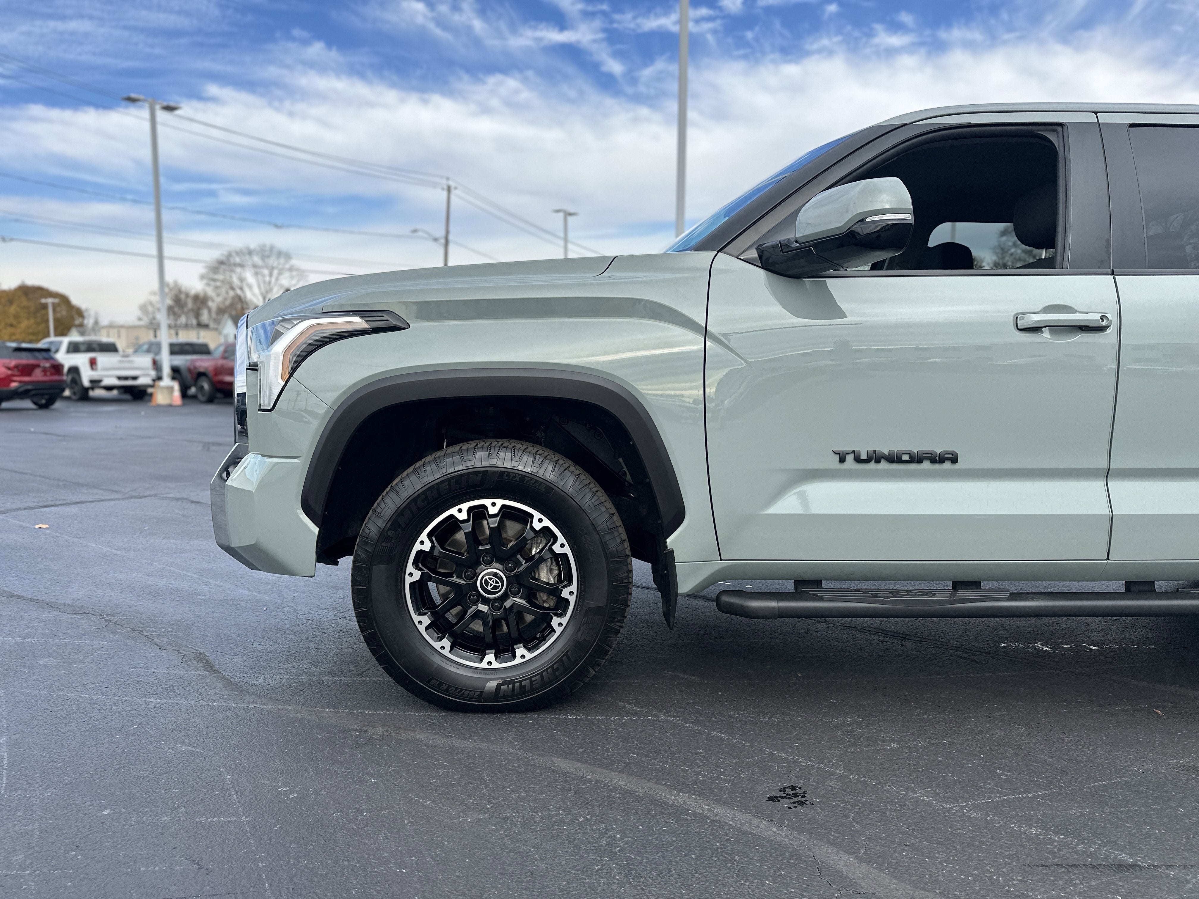 2024 Toyota Tundra 4WD SR5
