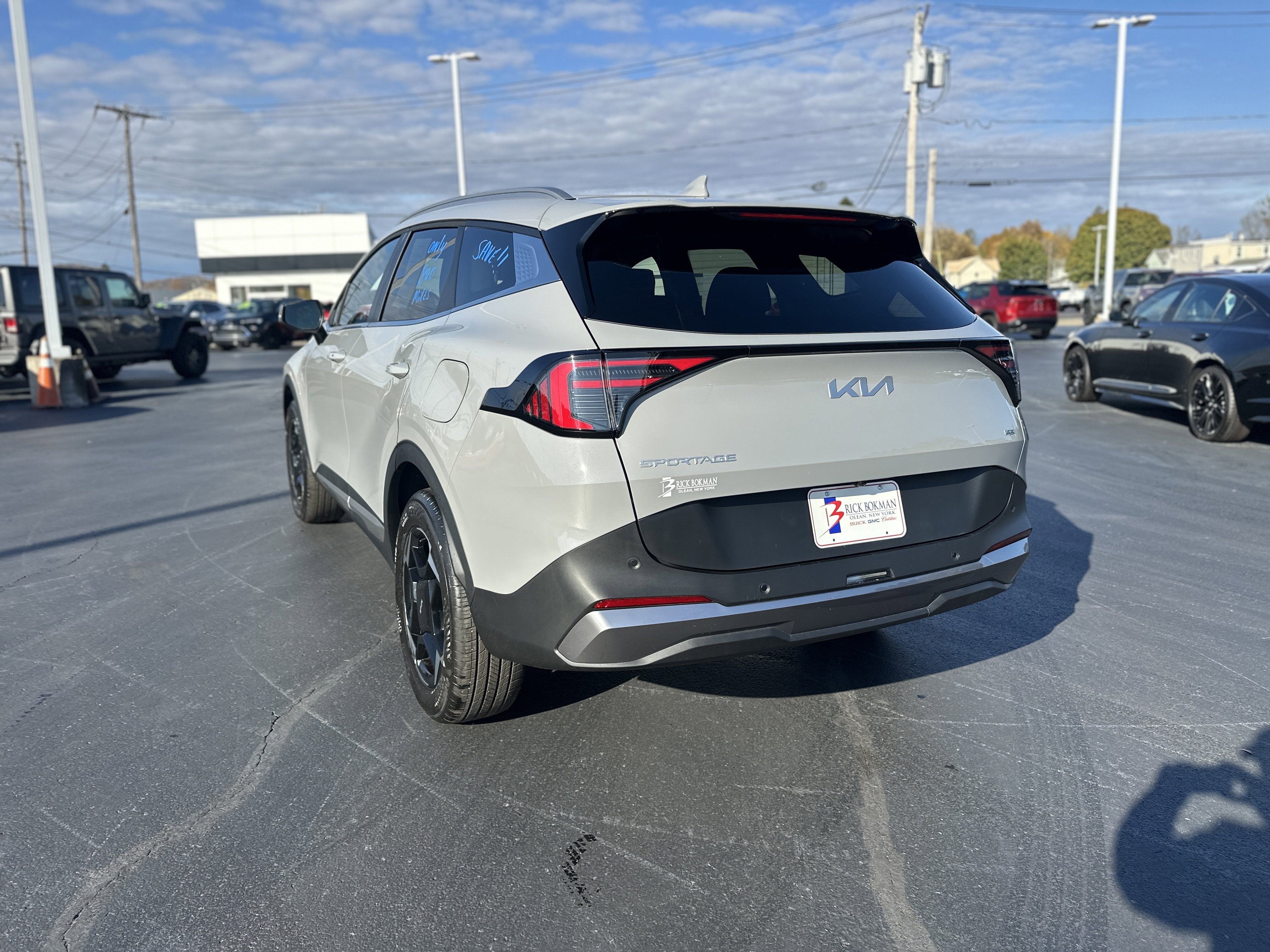 2026 Kia Sportage EX