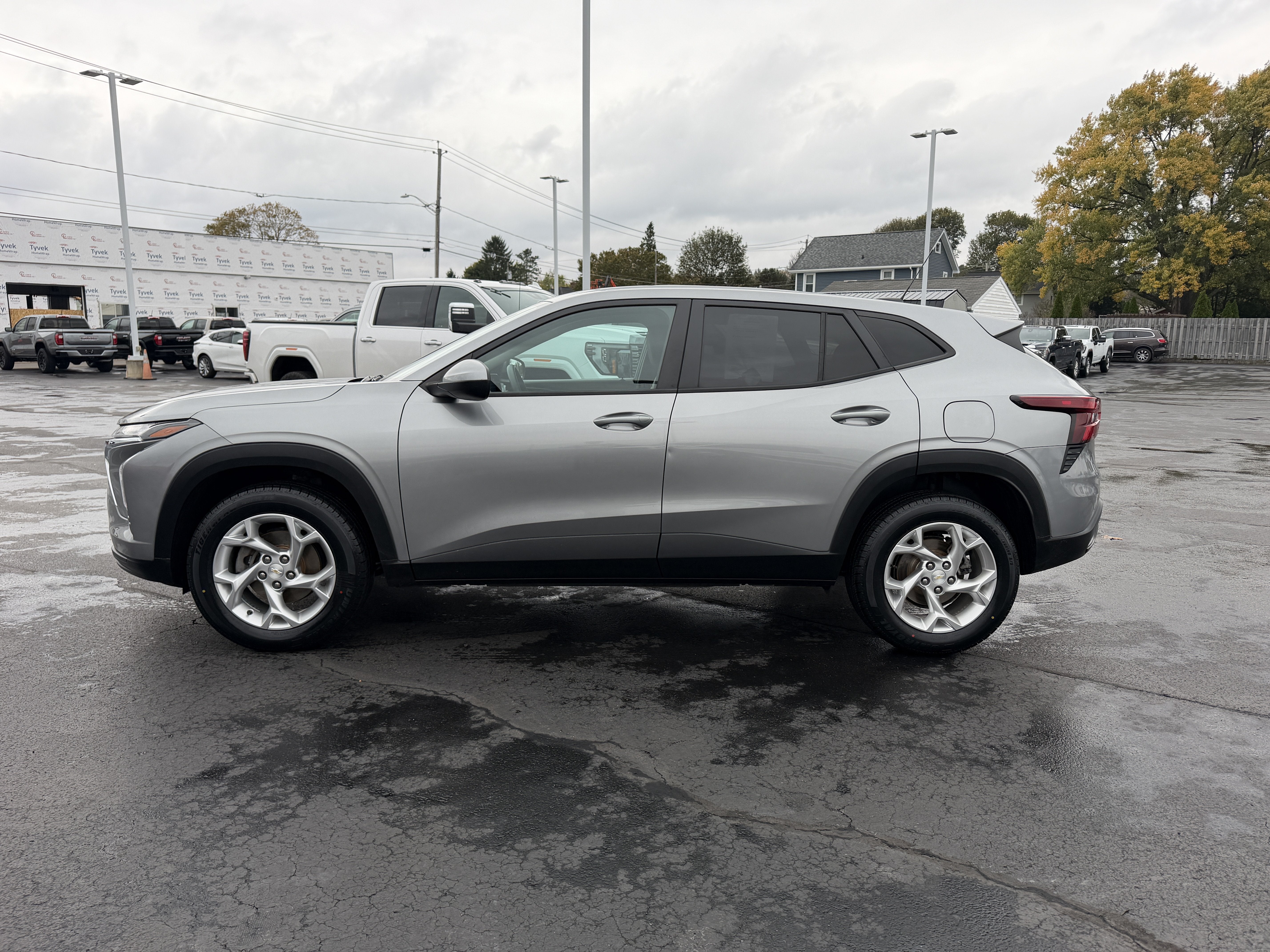 2024 Chevrolet Trax LS